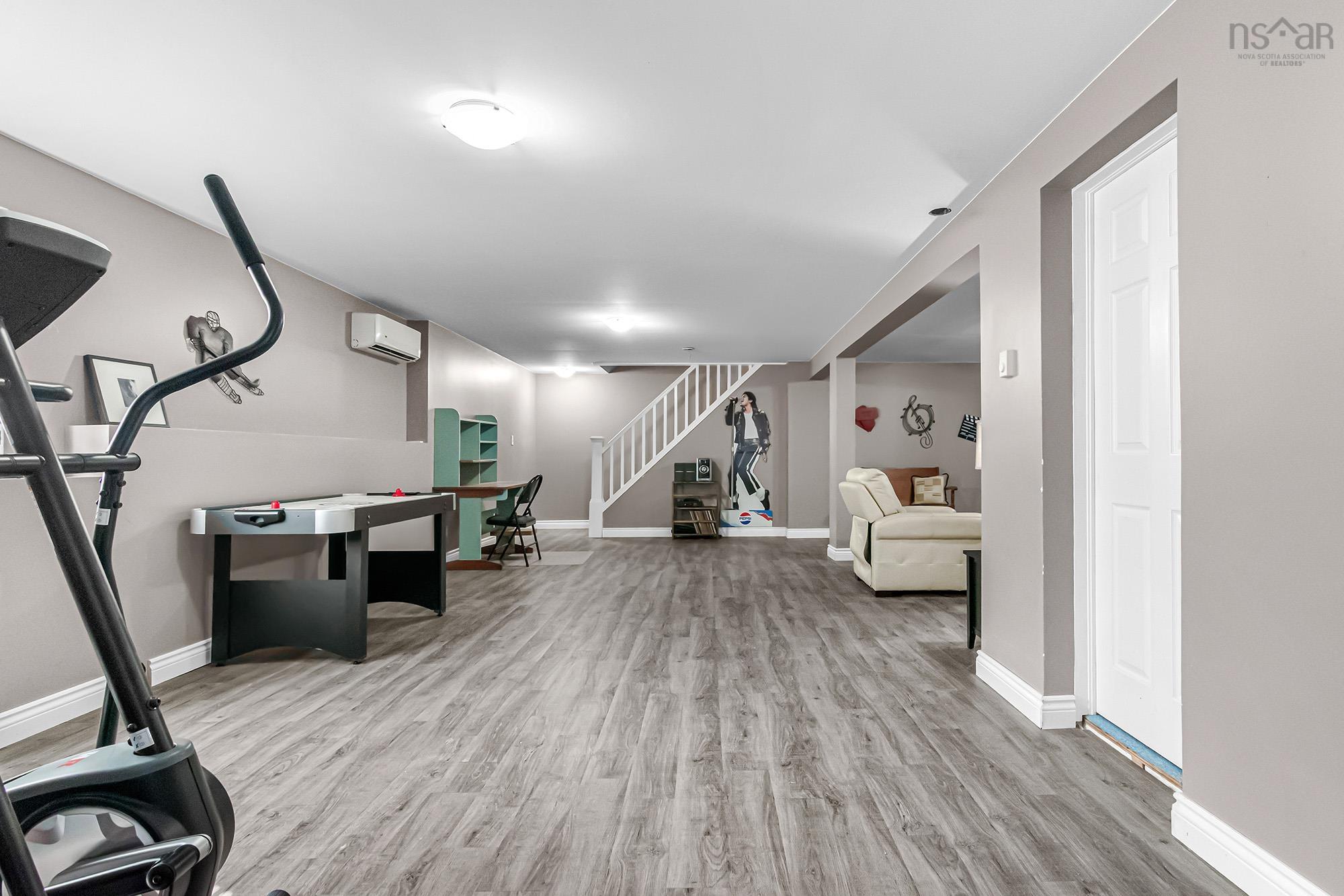 $749,900.00: 93 Stratford Drive, Cole Harbour