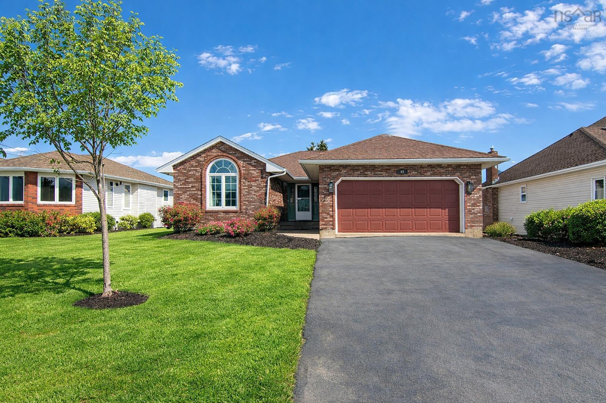 $749,900.00: 93 Stratford Drive, Cole Harbour