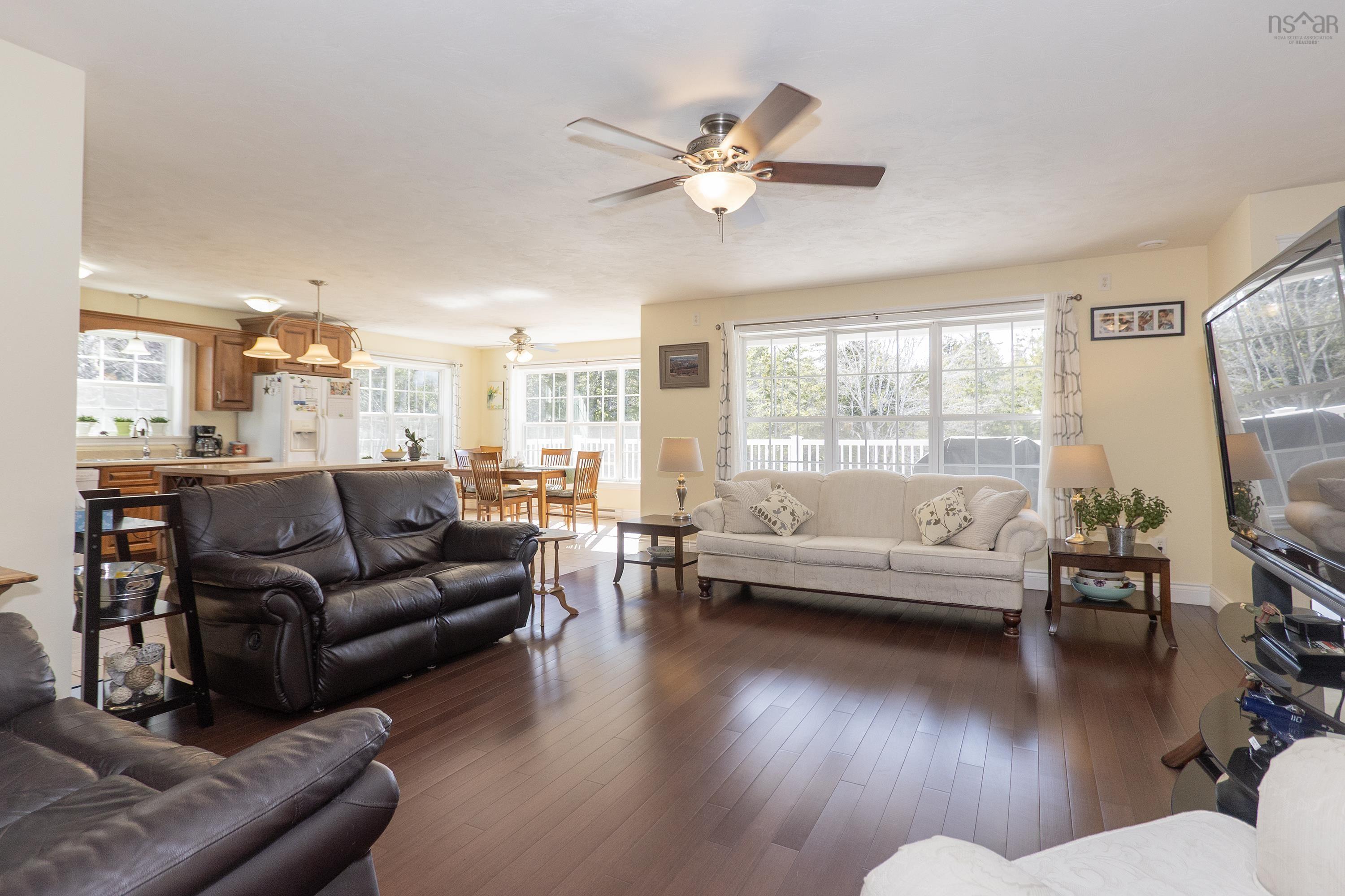 $509,900.00: 128 Riverbend Drive, Brookdale