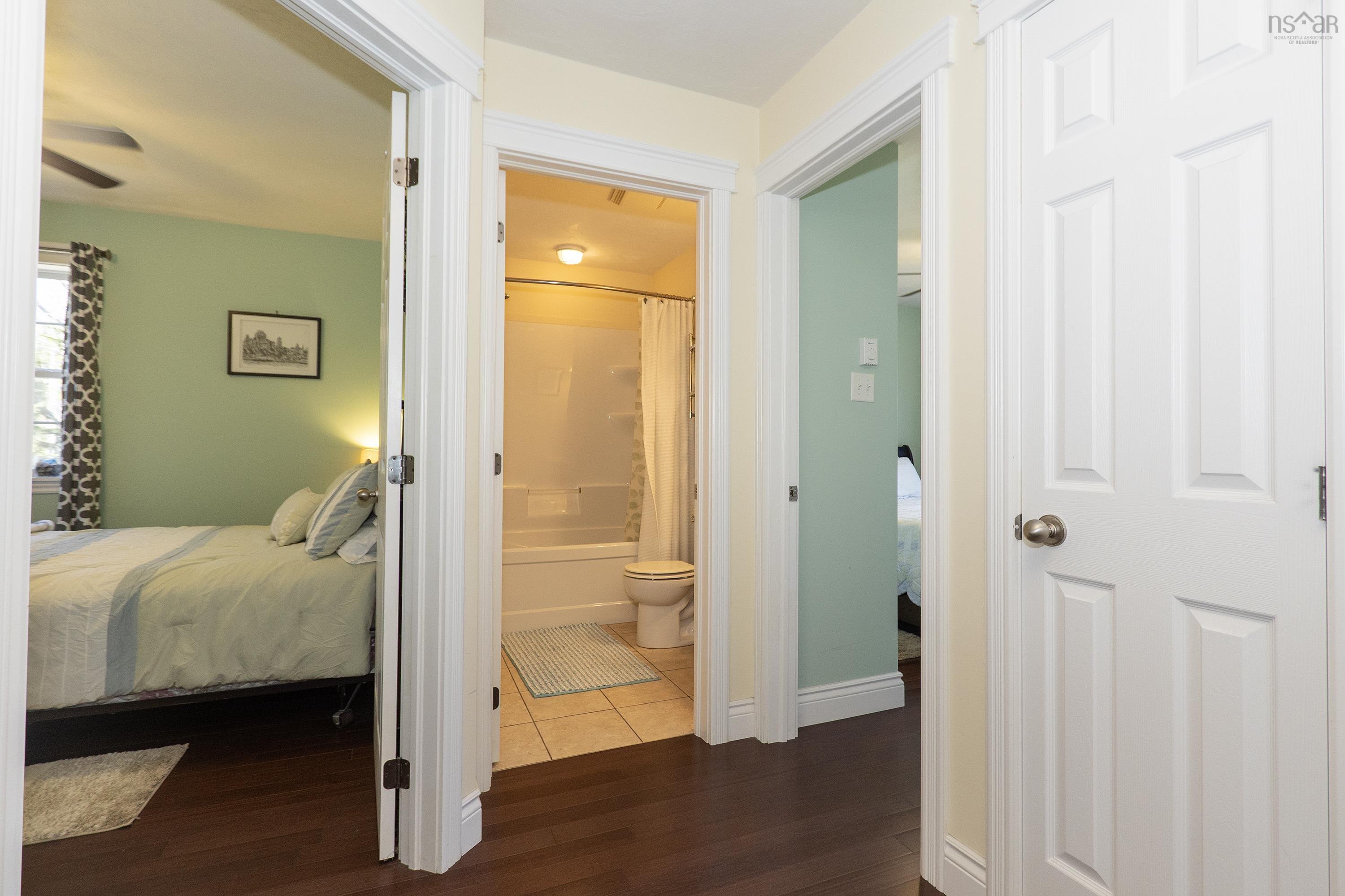 $509,900.00: 128 Riverbend Drive, Brookdale