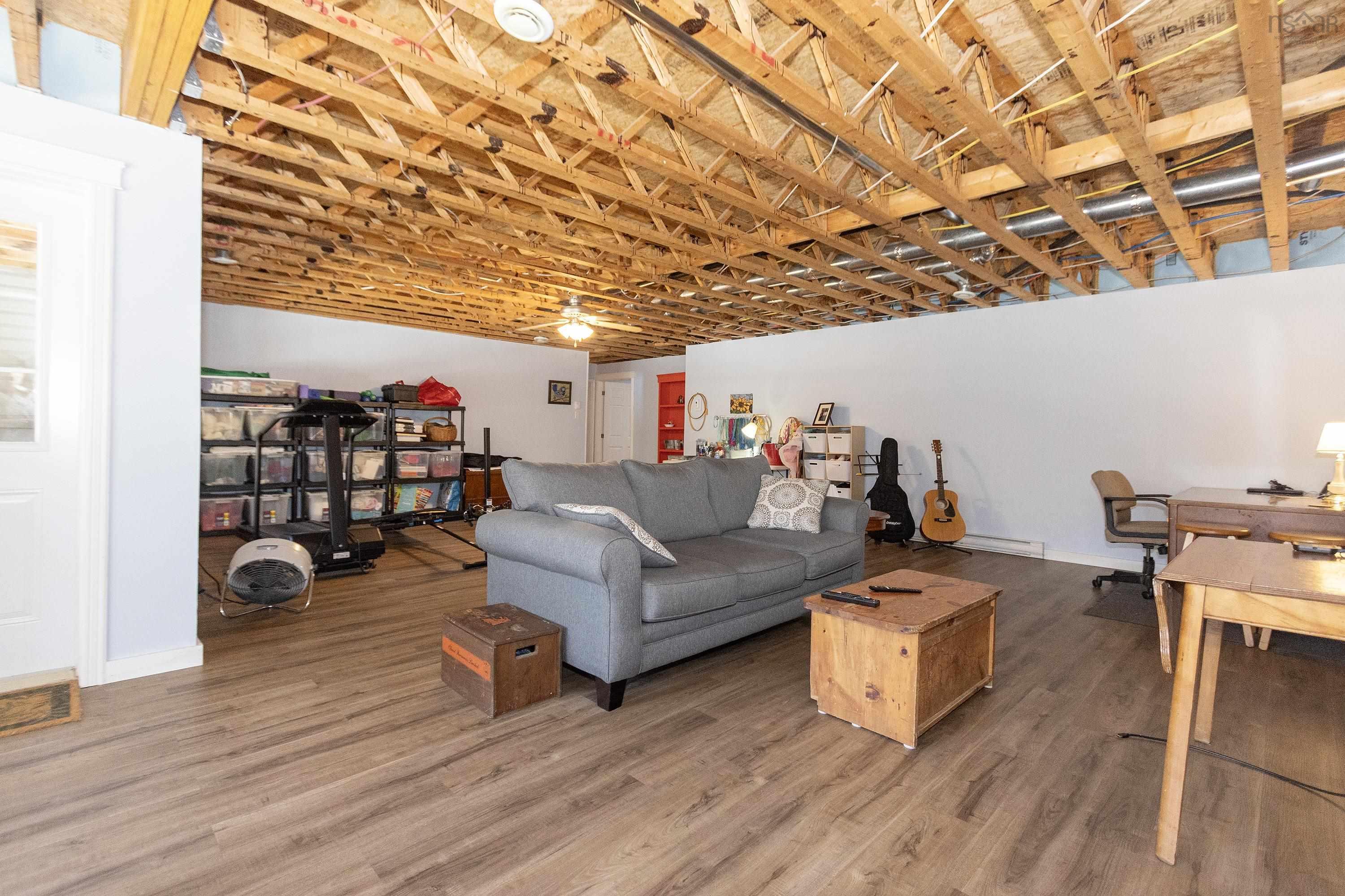 $509,900.00: 128 Riverbend Drive, Brookdale