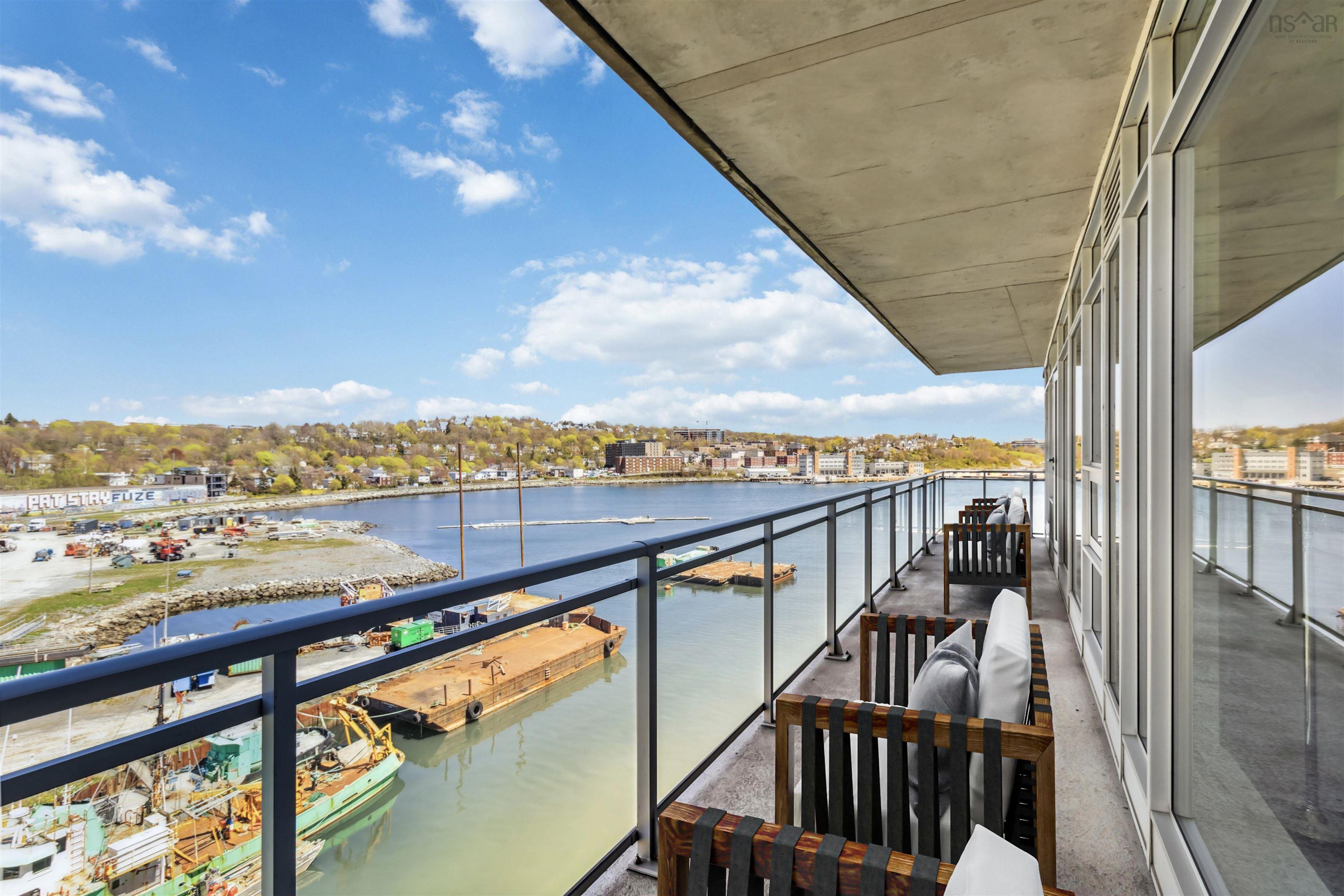 $739,900.00: 502 31 Kings Wharf Place, Dartmouth