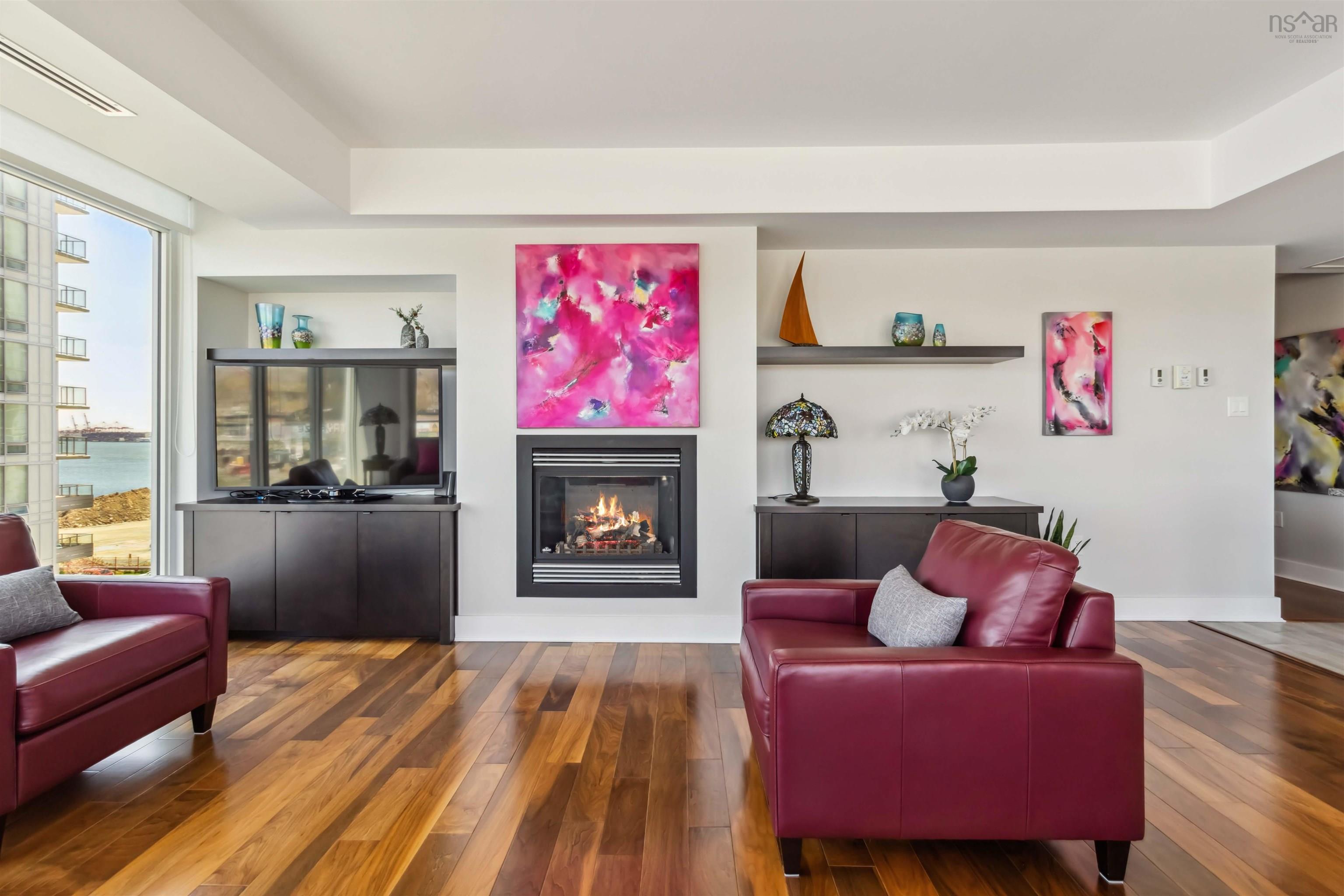 $739,900.00: 502 31 Kings Wharf Place, Dartmouth