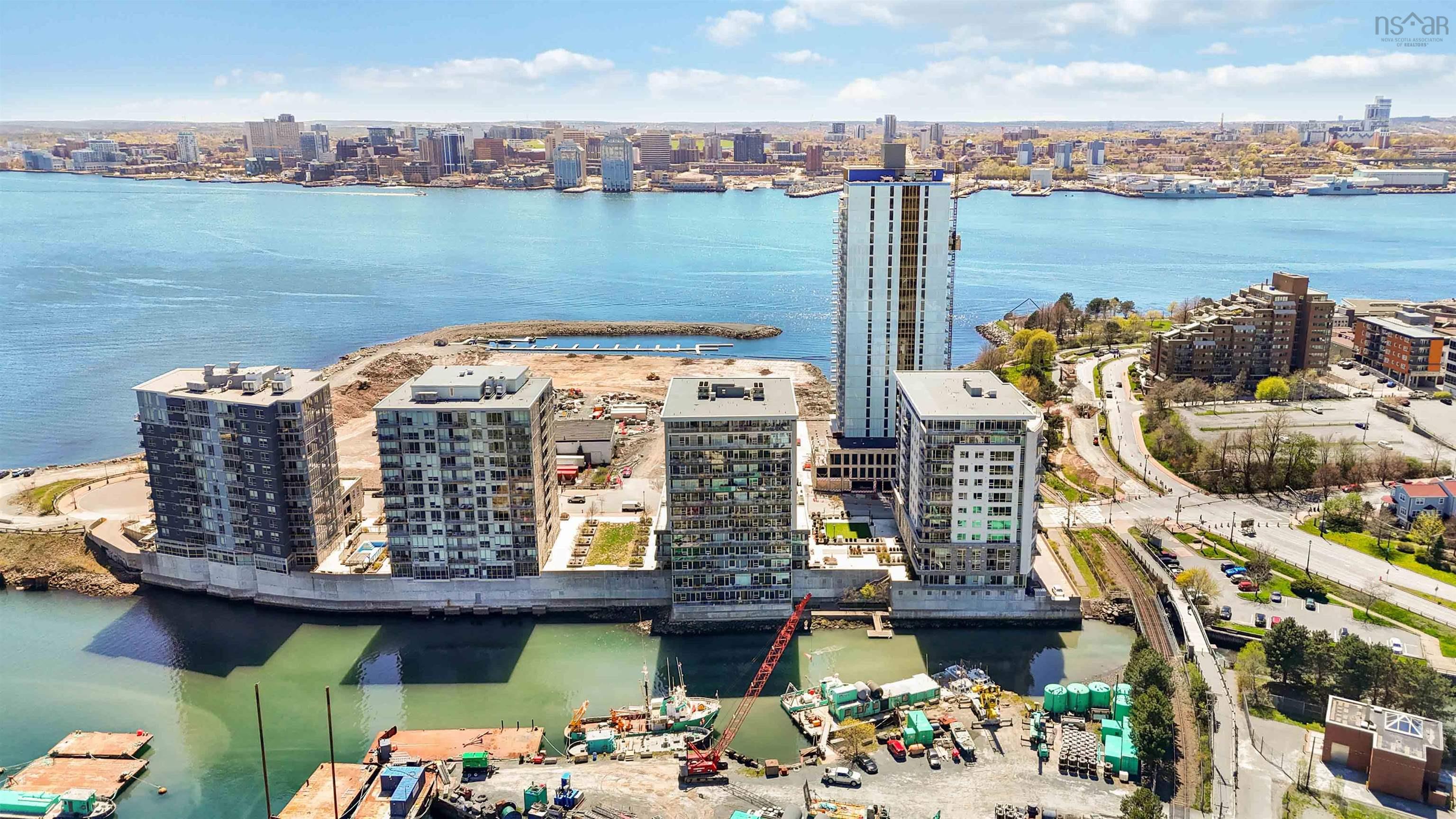 $739,900.00: 502 31 Kings Wharf Place, Dartmouth