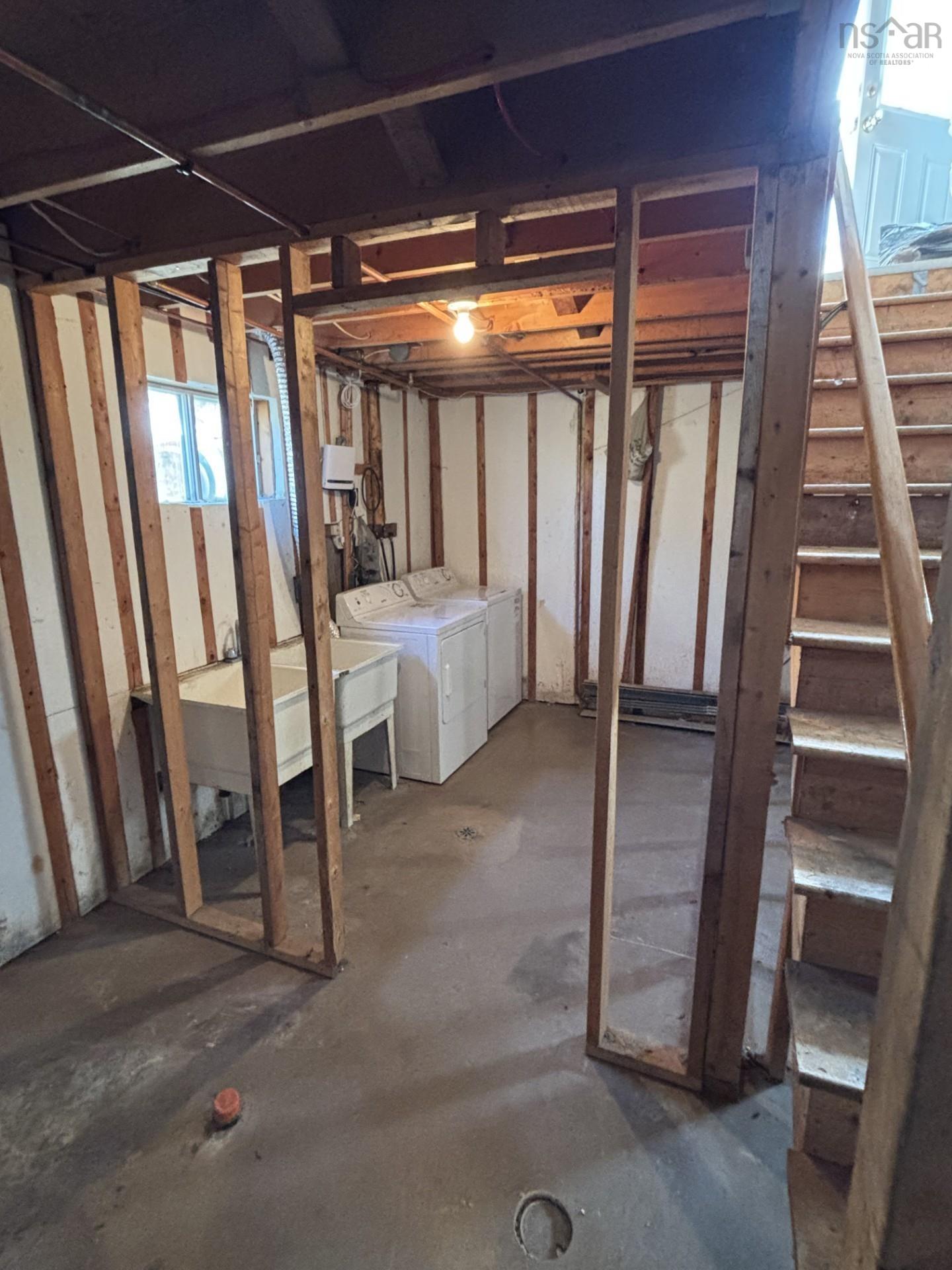 $170,000.00: 123 Crescent Street, Sydney Mines