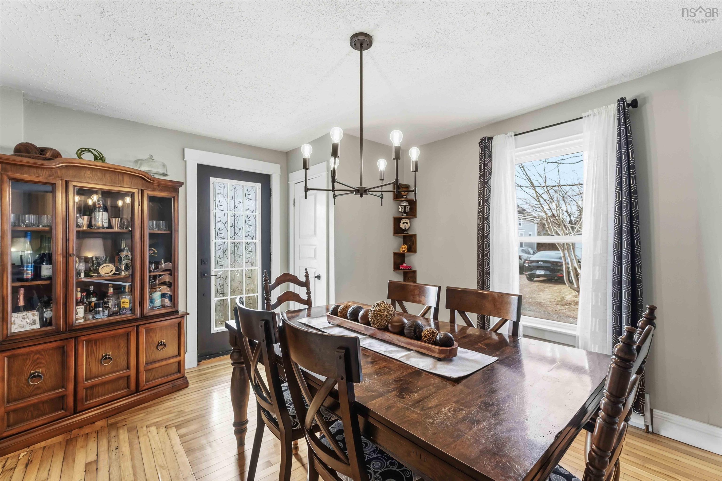 $335,000.00: 1471 Magee Drive, Kingston