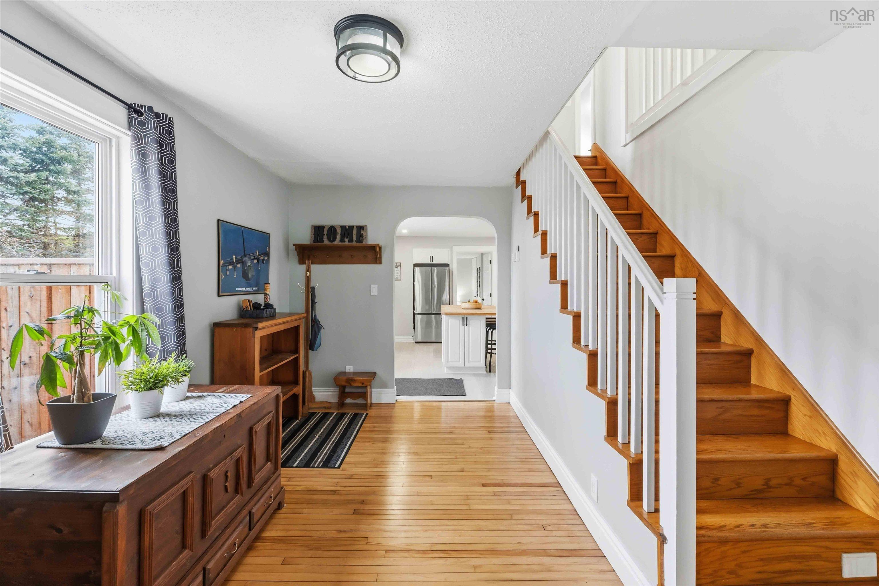 $335,000.00: 1471 Magee Drive, Kingston