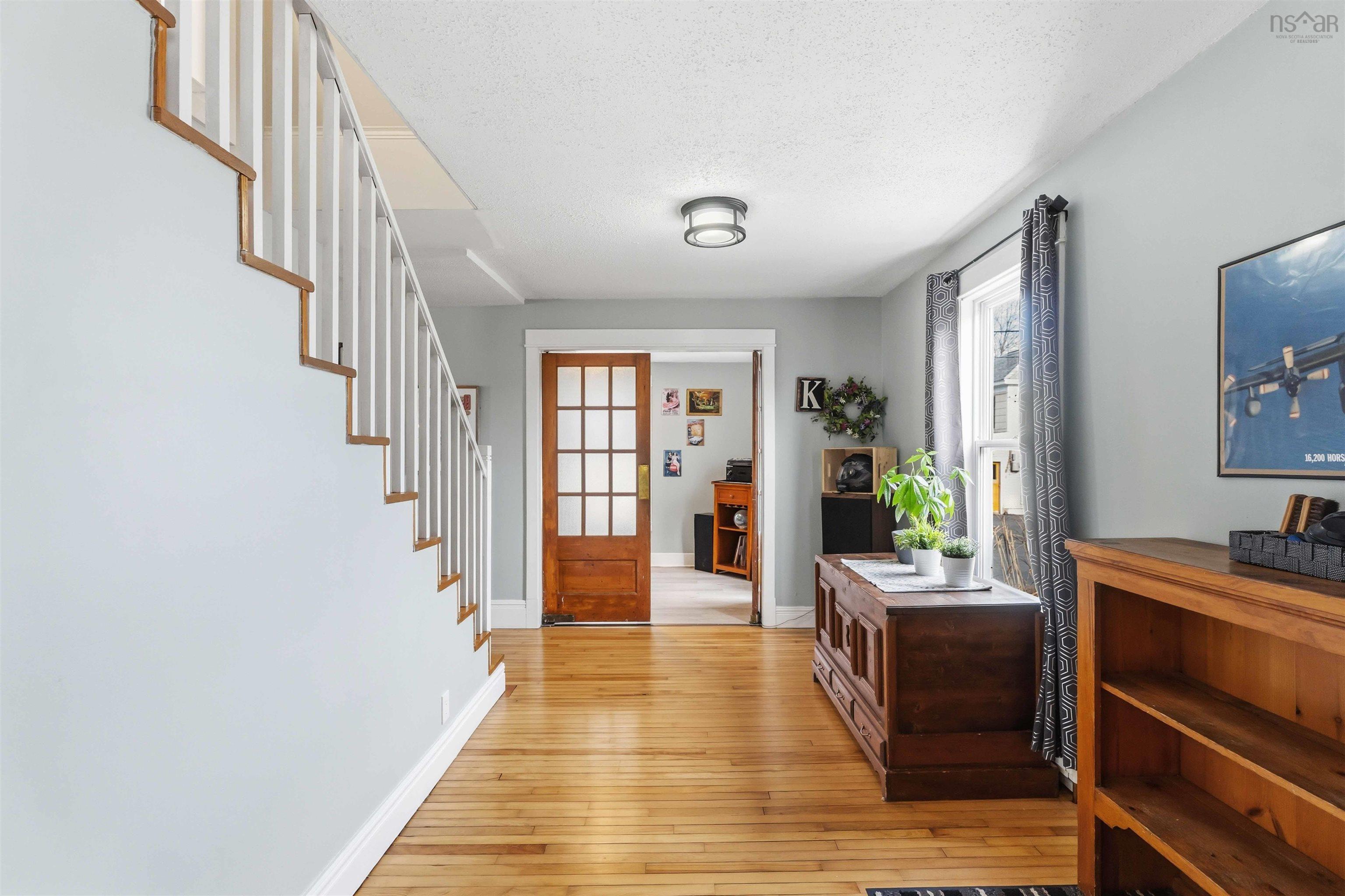 $335,000.00: 1471 Magee Drive, Kingston