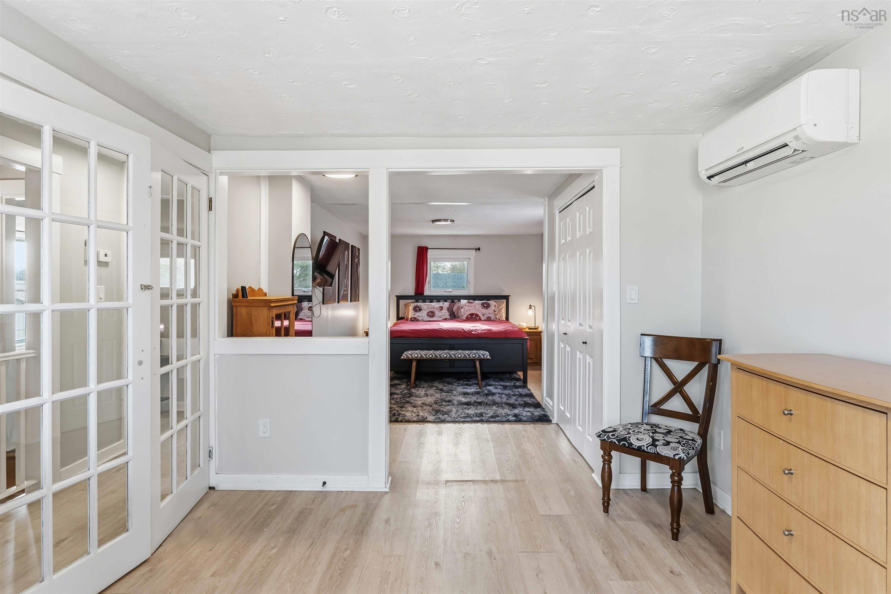 $335,000.00: 1471 Magee Drive, Kingston