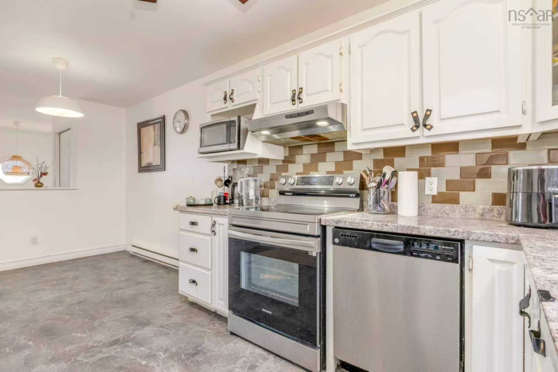 $399,000.00: 239 Charles Road, Timberlea