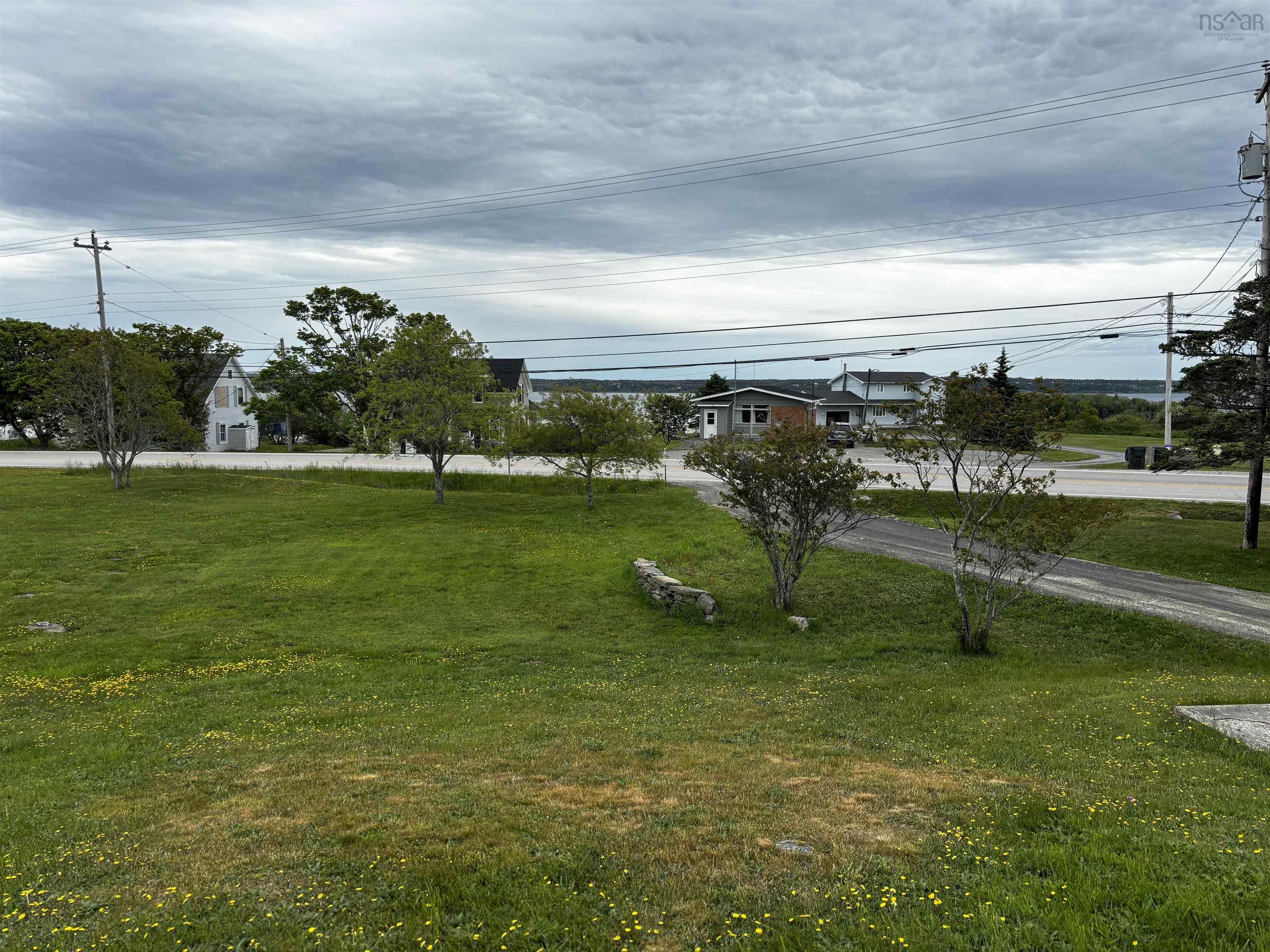 $199,000.00: 712 Highway 335, West Pubnico