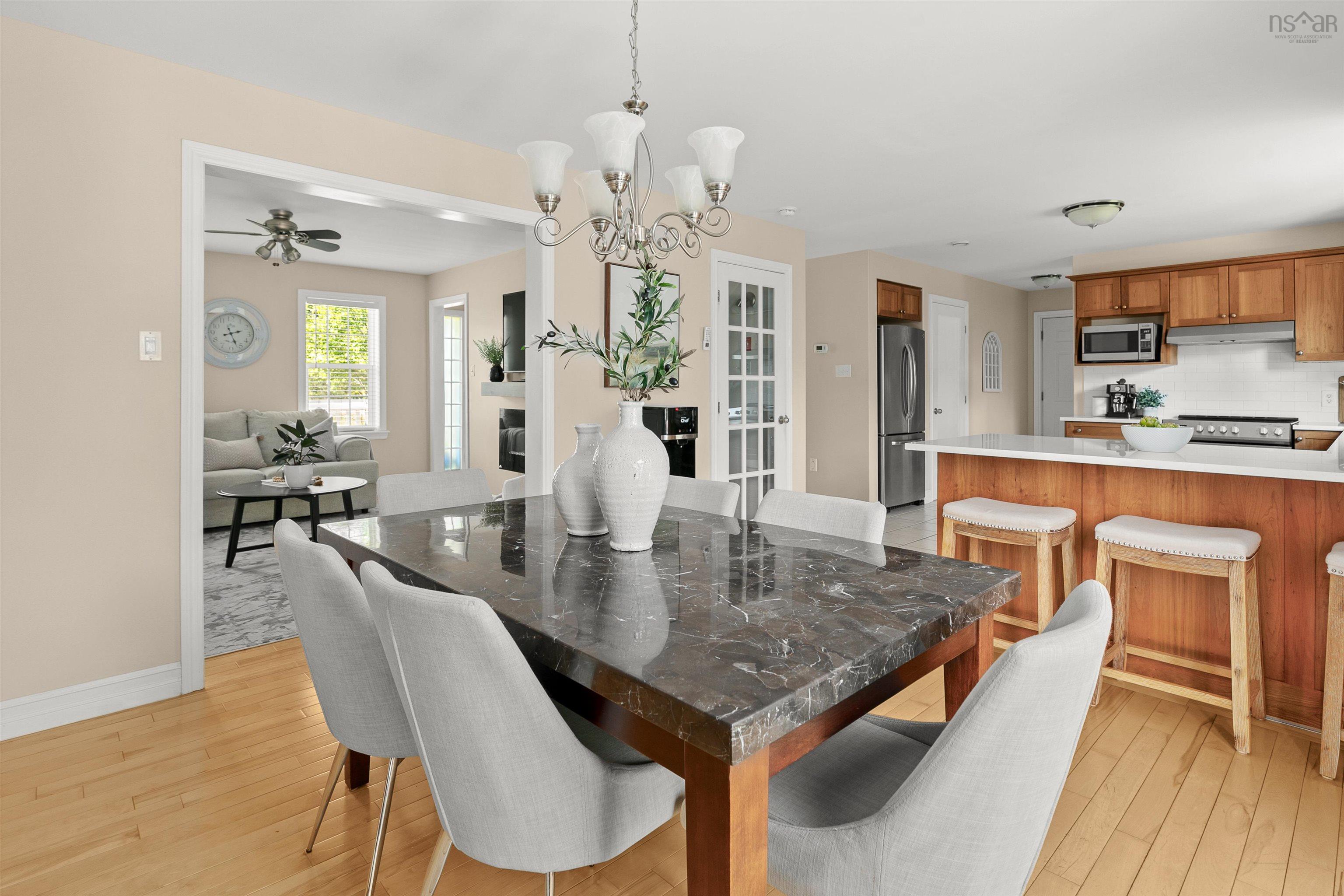 $759,000.00: 766 Westwood Boulevard, Upper Tantallon