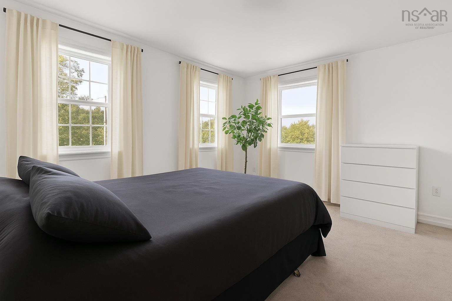 $759,000.00: 766 Westwood Boulevard, Upper Tantallon