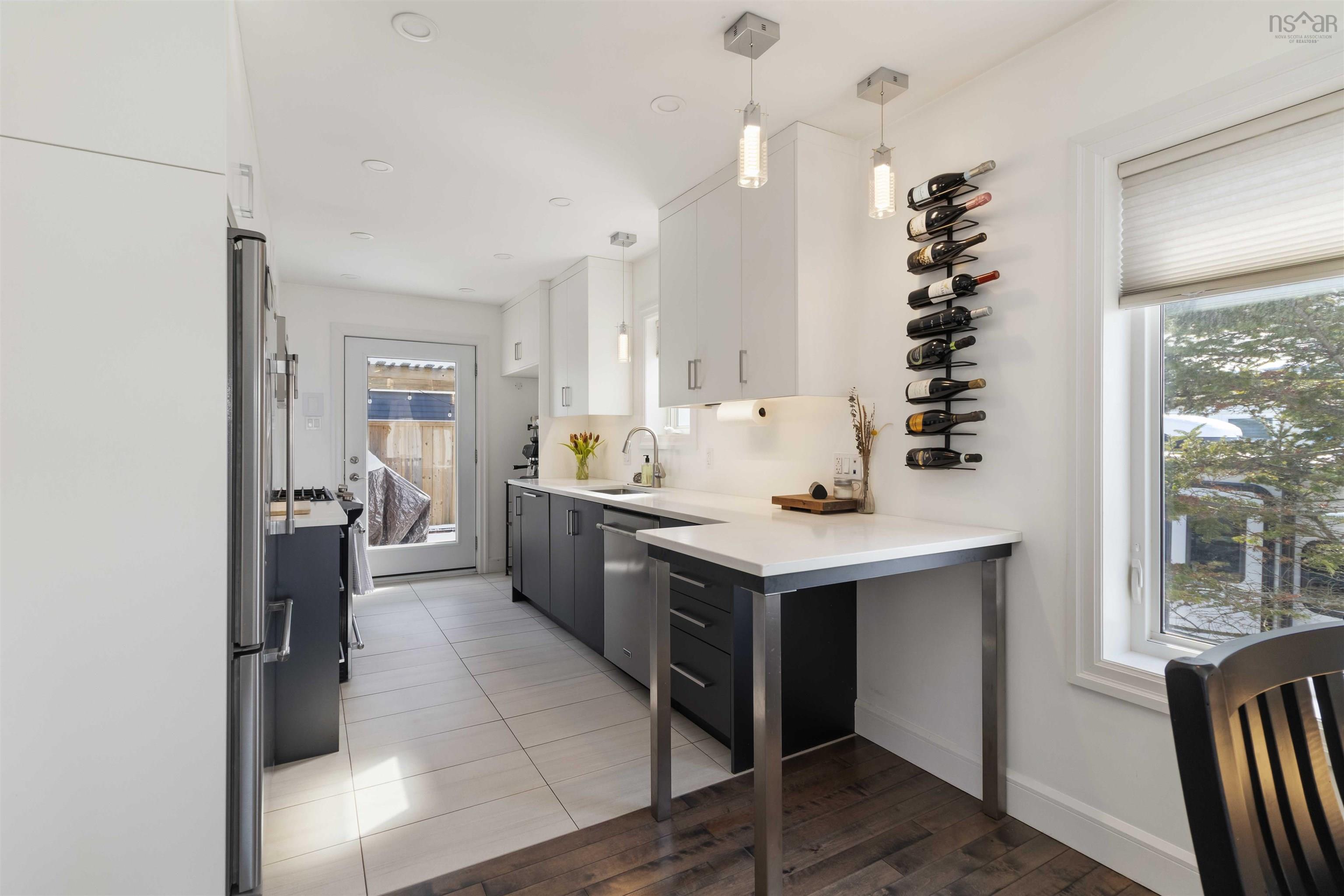 $574,900.00: 9 Tupper Street, Dartmouth