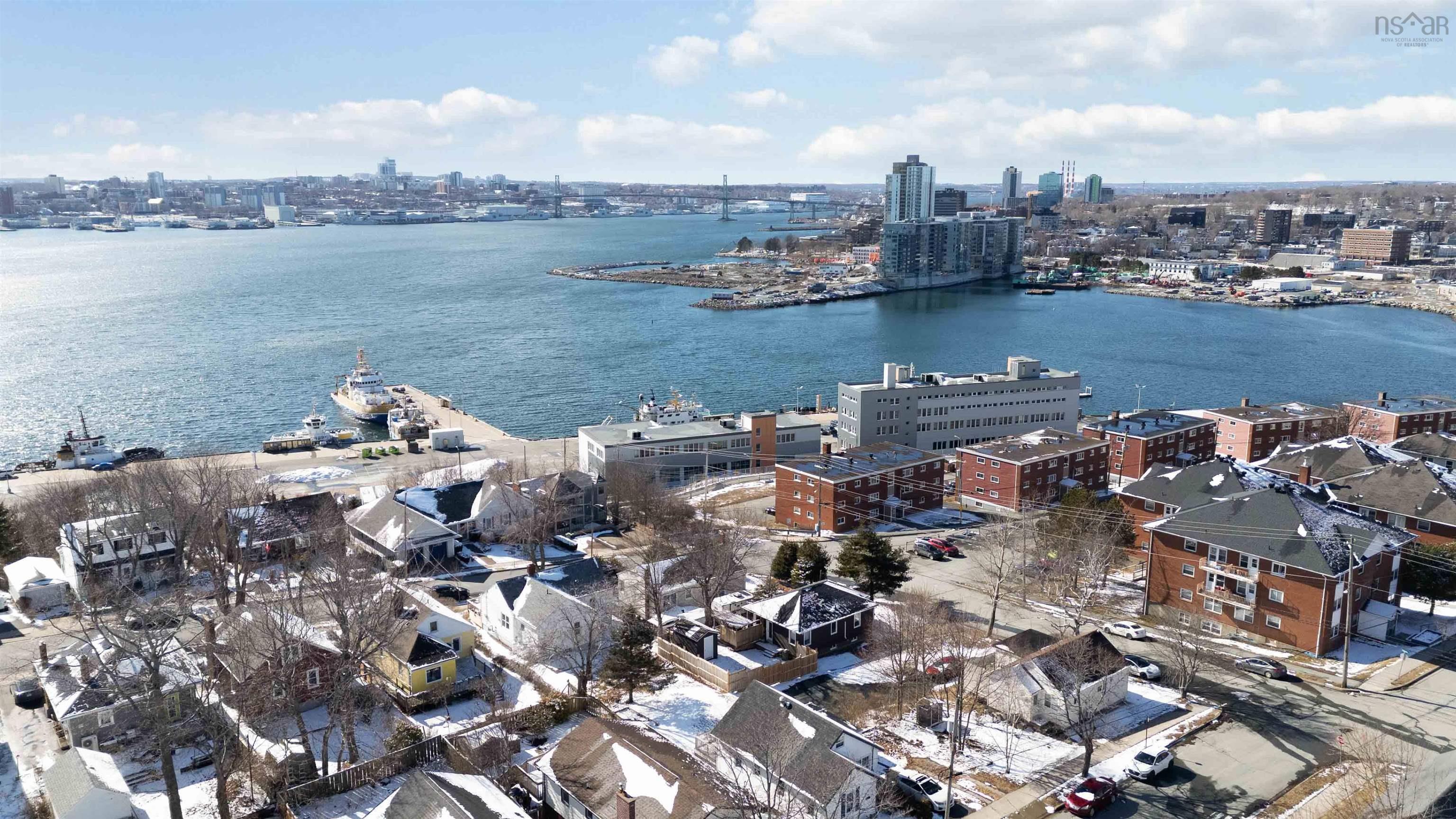 $574,900.00: 9 Tupper Street, Dartmouth