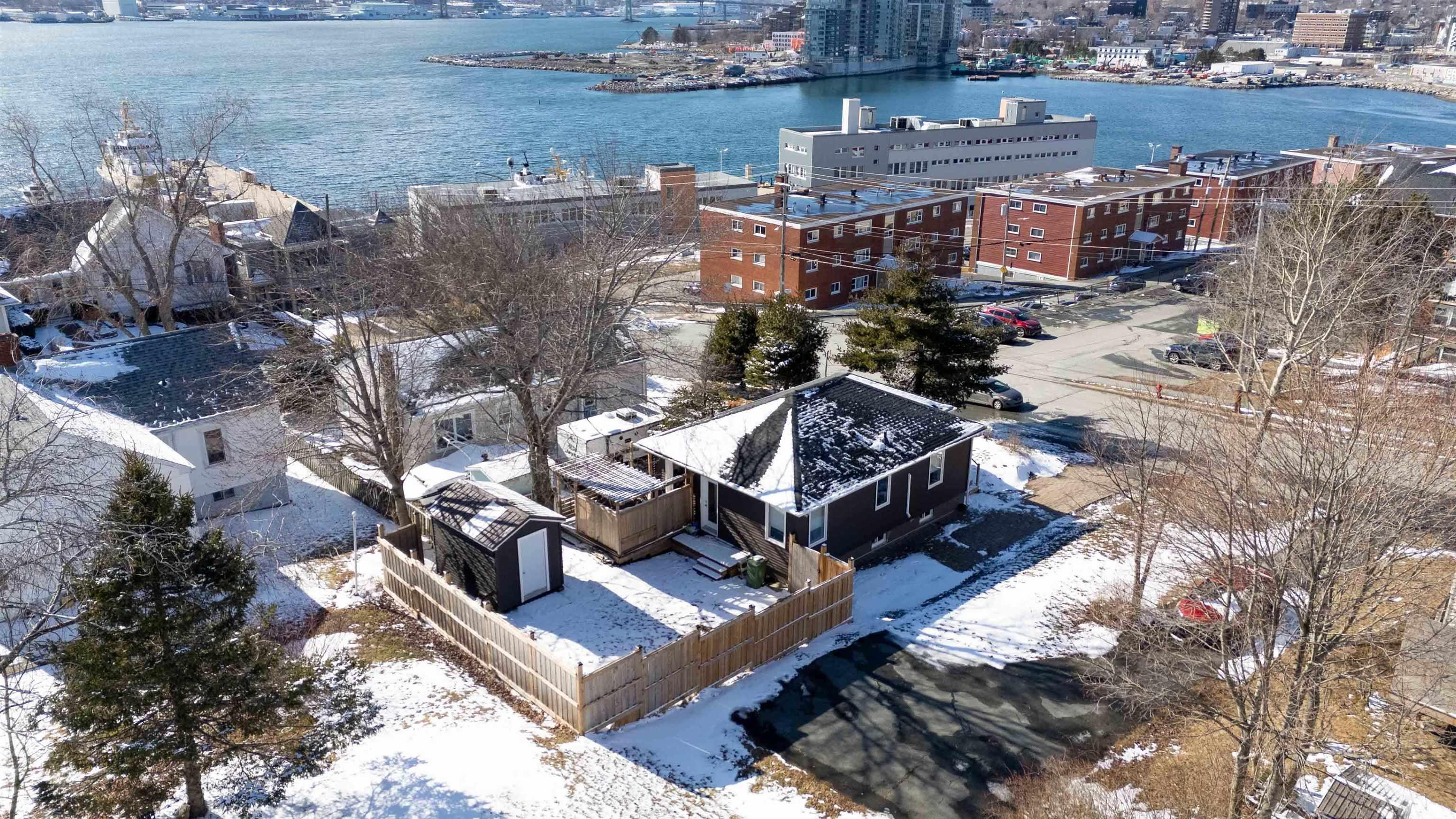 $574,900.00: 9 Tupper Street, Dartmouth