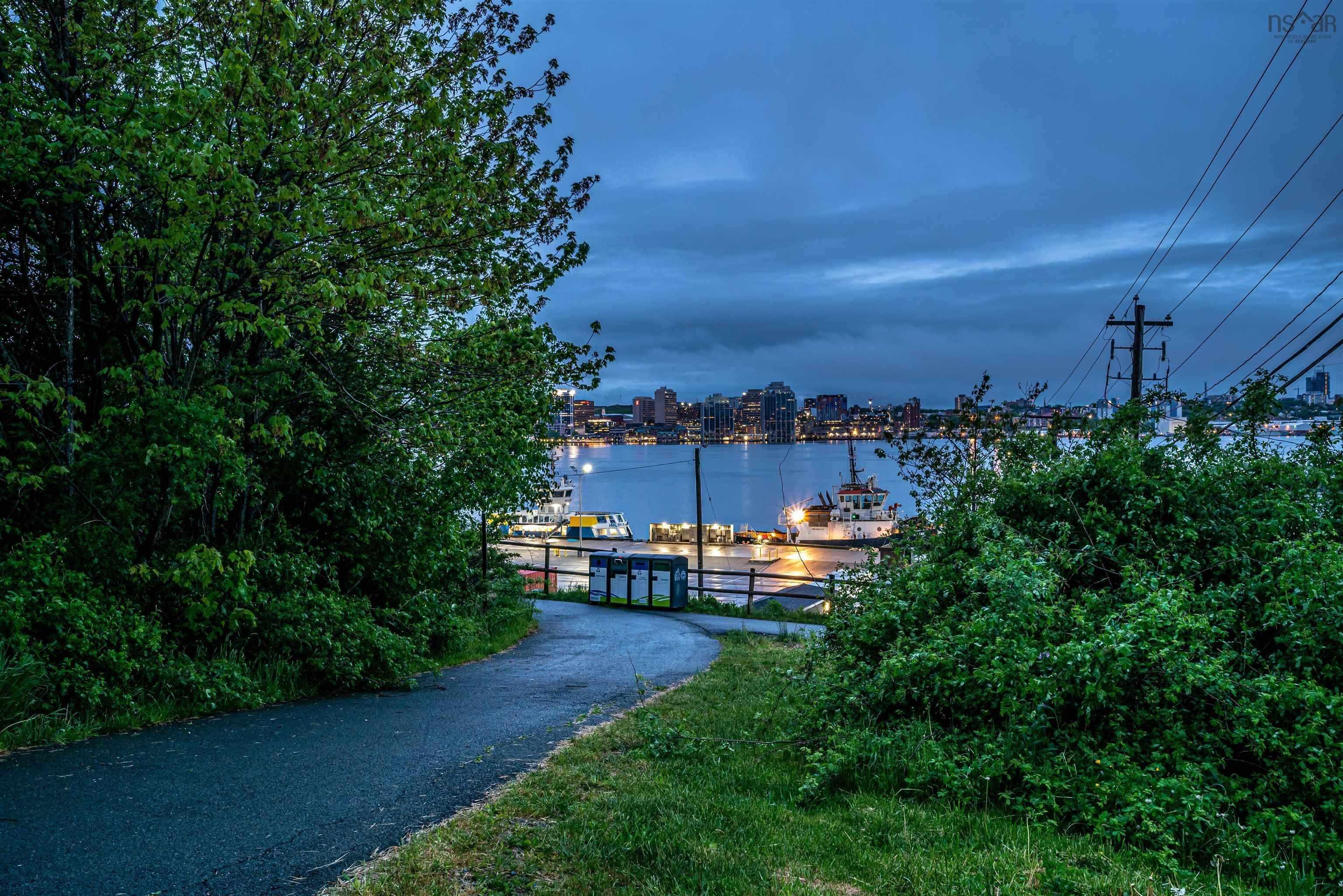 $574,900.00: 9 Tupper Street, Dartmouth