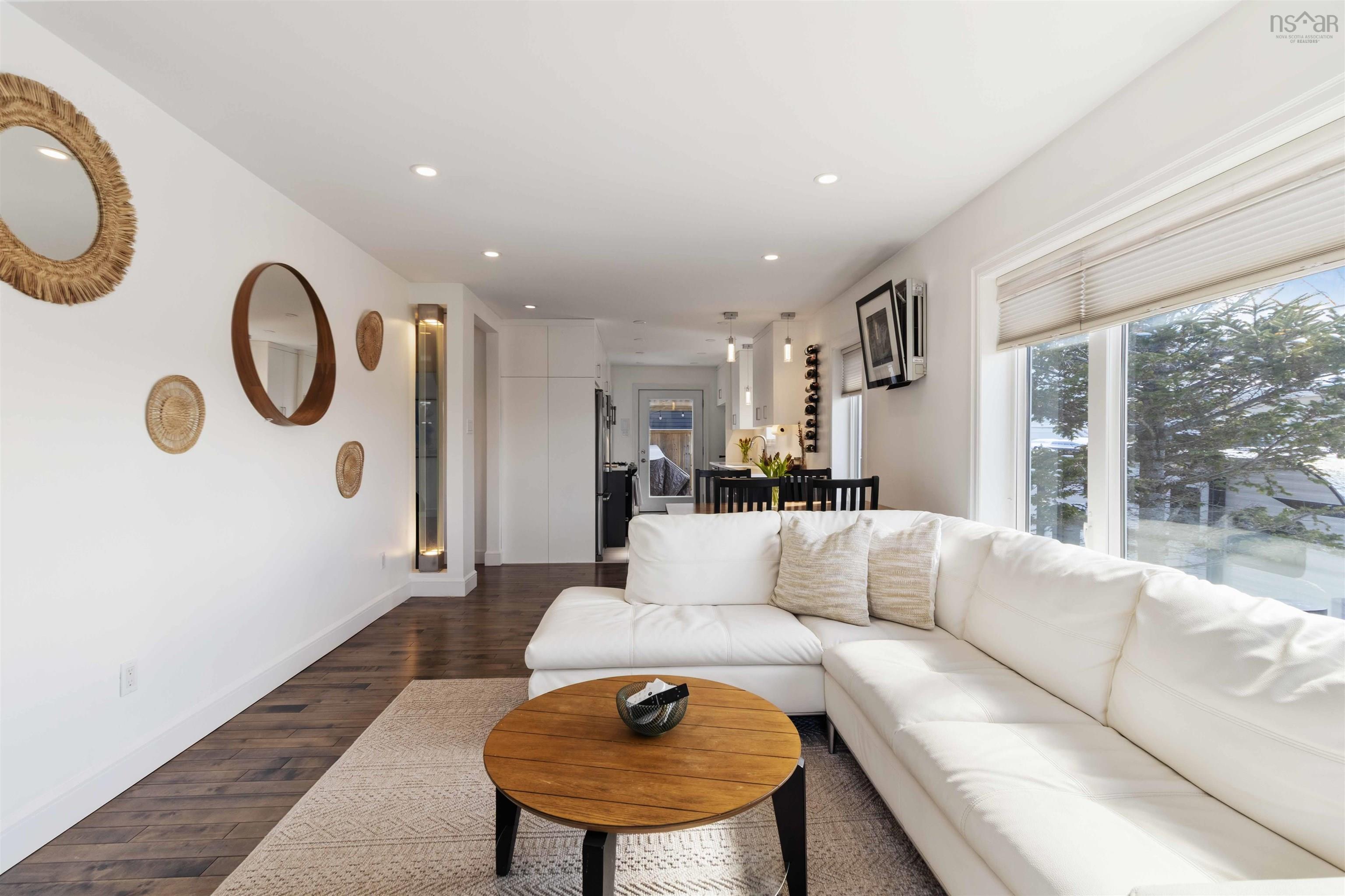 $574,900.00: 9 Tupper Street, Dartmouth