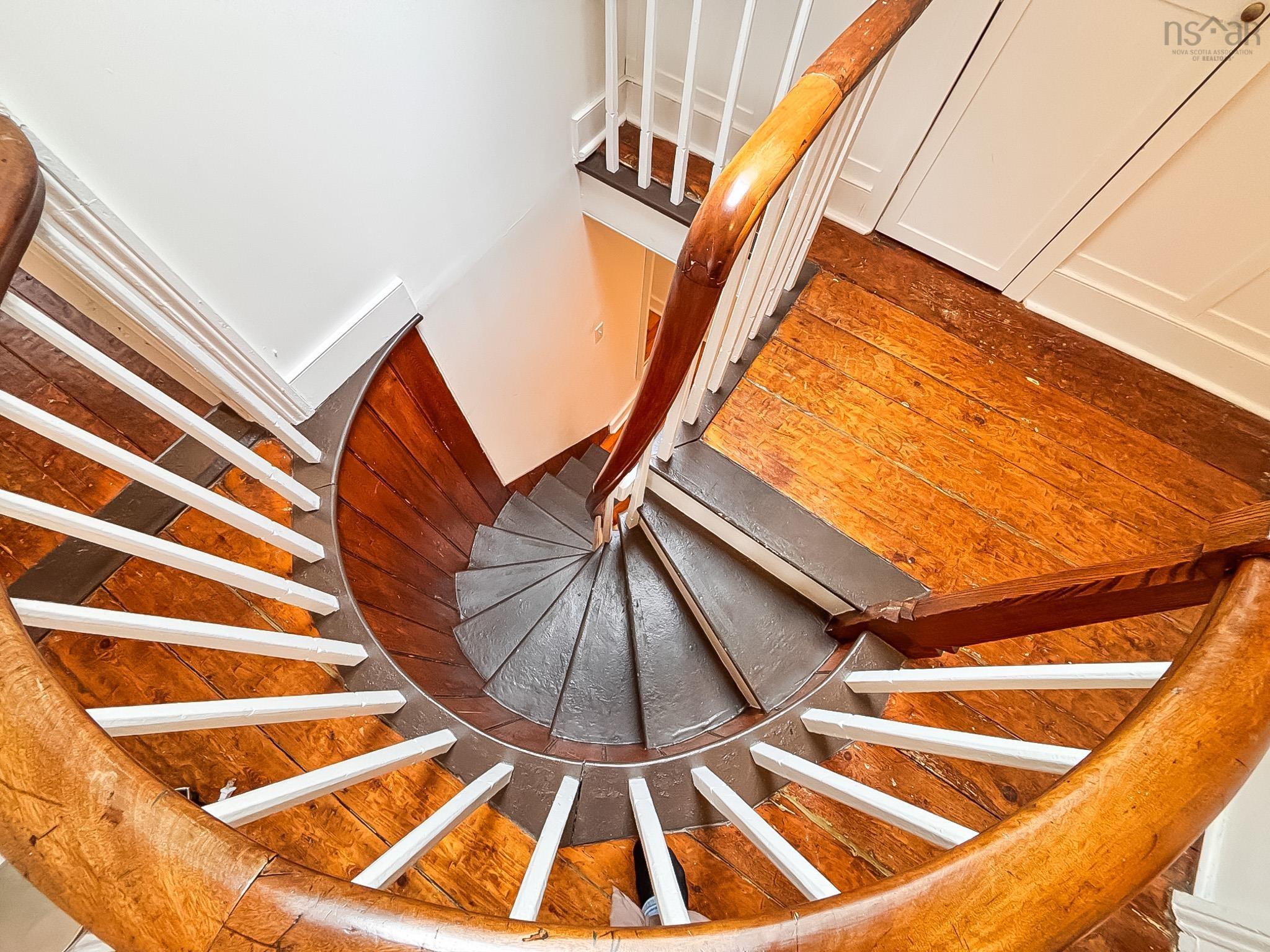 $499,900.00: 9 Prince Street, Lunenburg