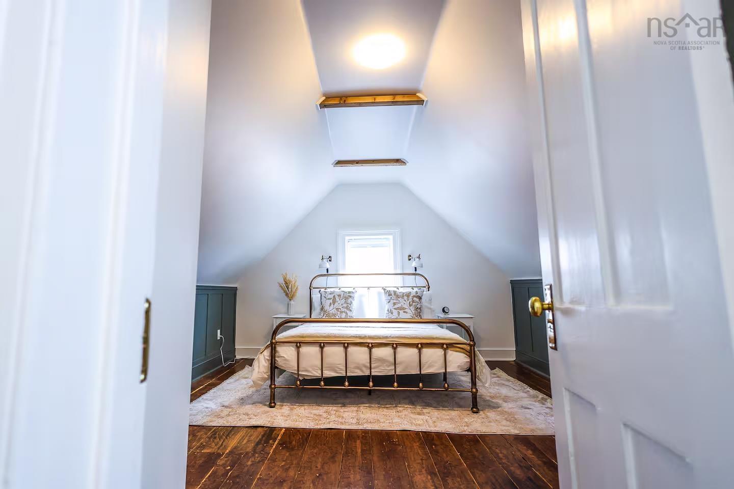 $499,900.00: 9 Prince Street, Lunenburg