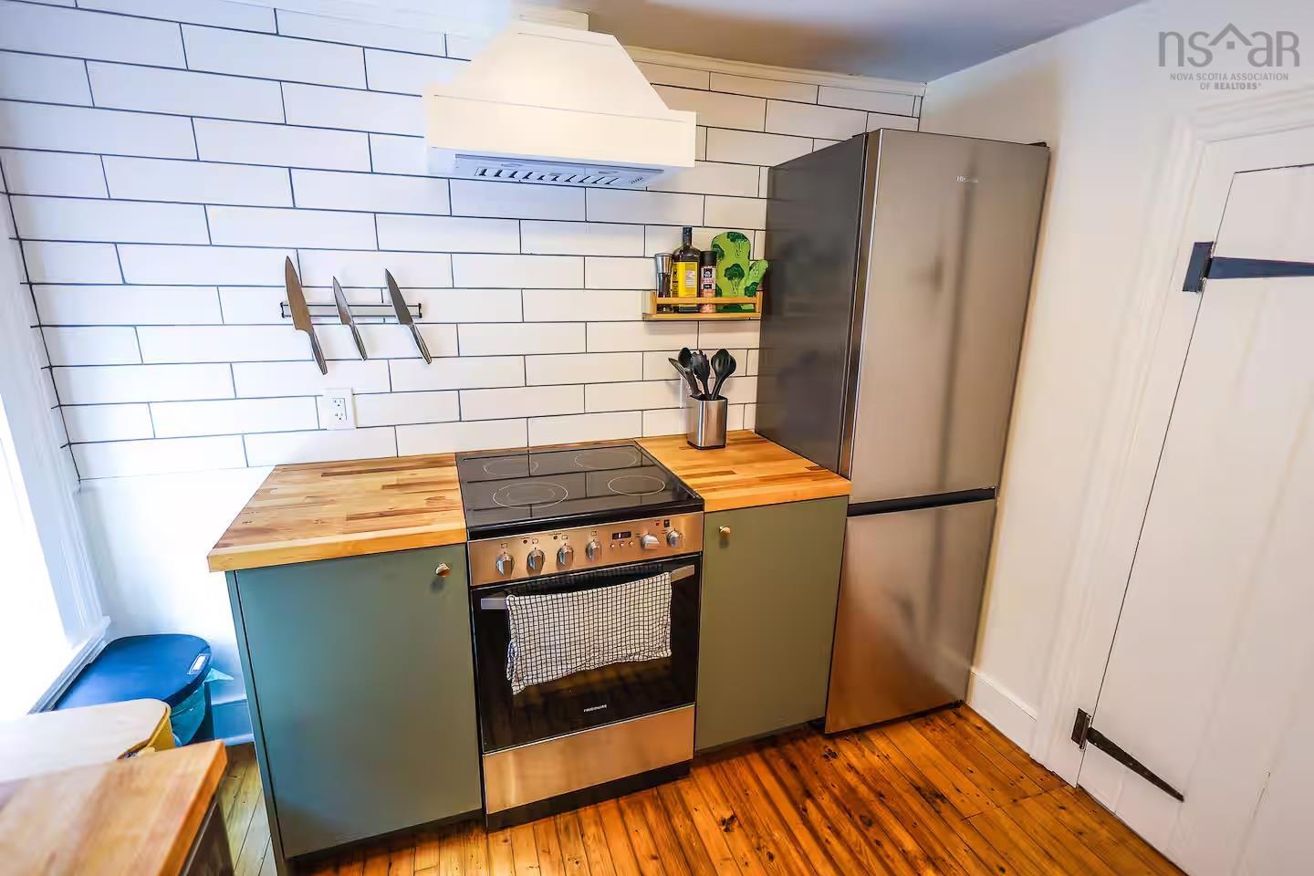 $499,900.00: 9 Prince Street, Lunenburg