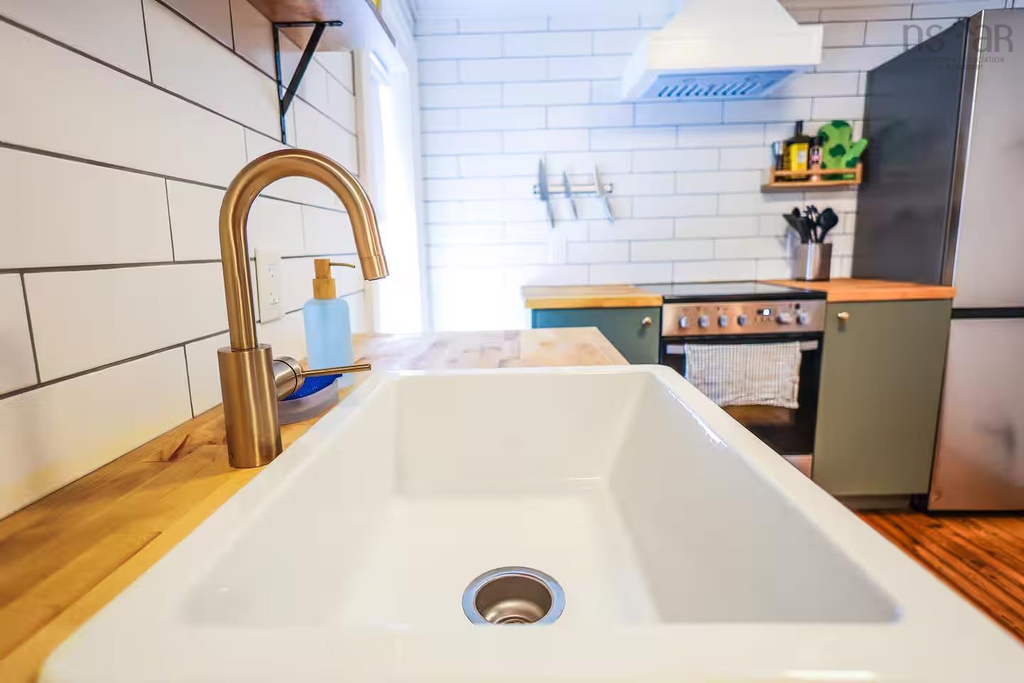 $499,900.00: 9 Prince Street, Lunenburg