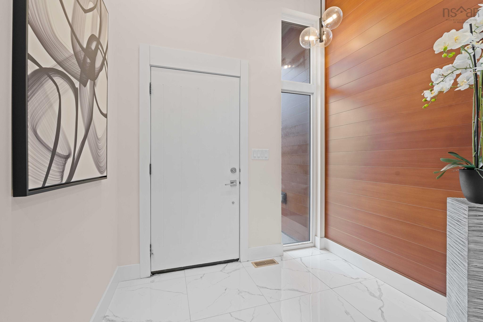 $849,900.00: 14 Helen Creighton Court, Bedford