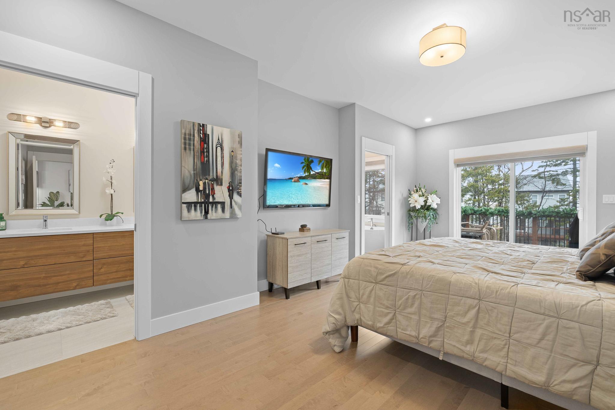 $849,900.00: 14 Helen Creighton Court, Bedford