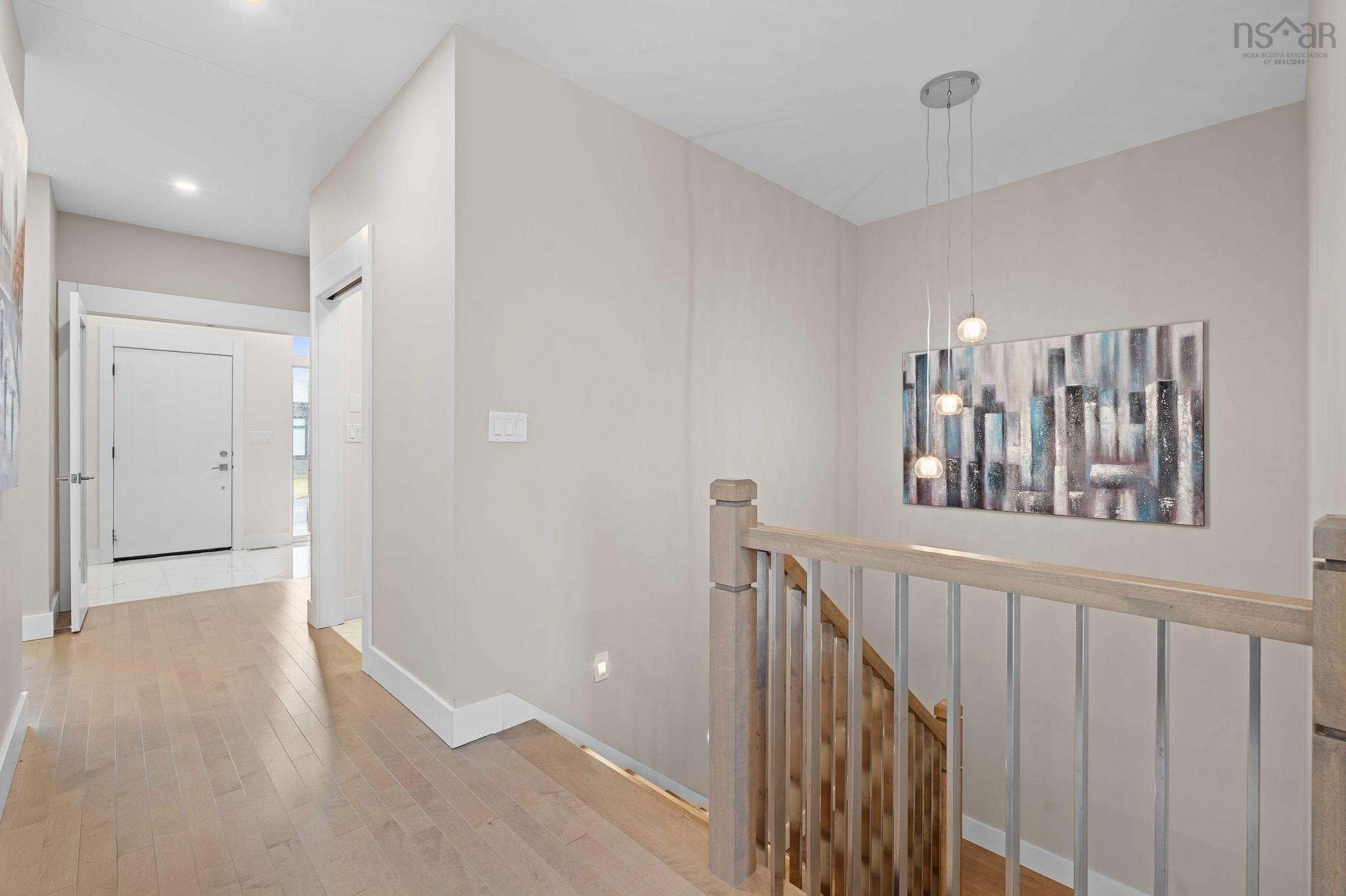 $849,900.00: 14 Helen Creighton Court, Bedford