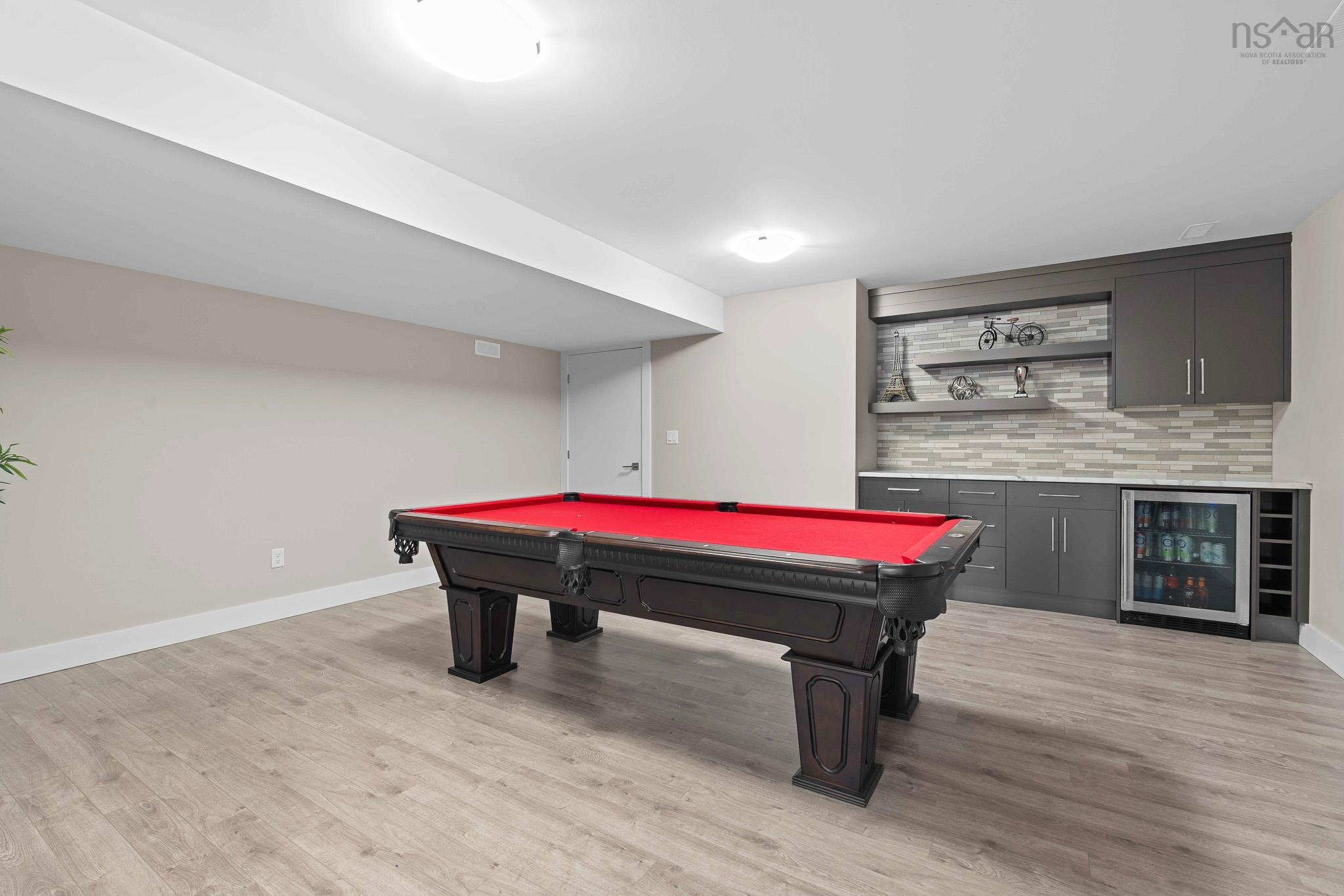 $849,900.00: 14 Helen Creighton Court, Bedford