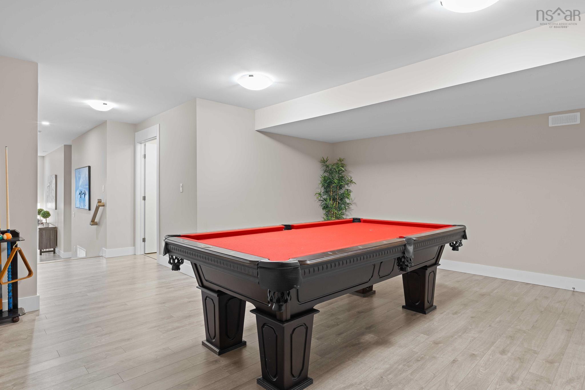 $849,900.00: 14 Helen Creighton Court, Bedford