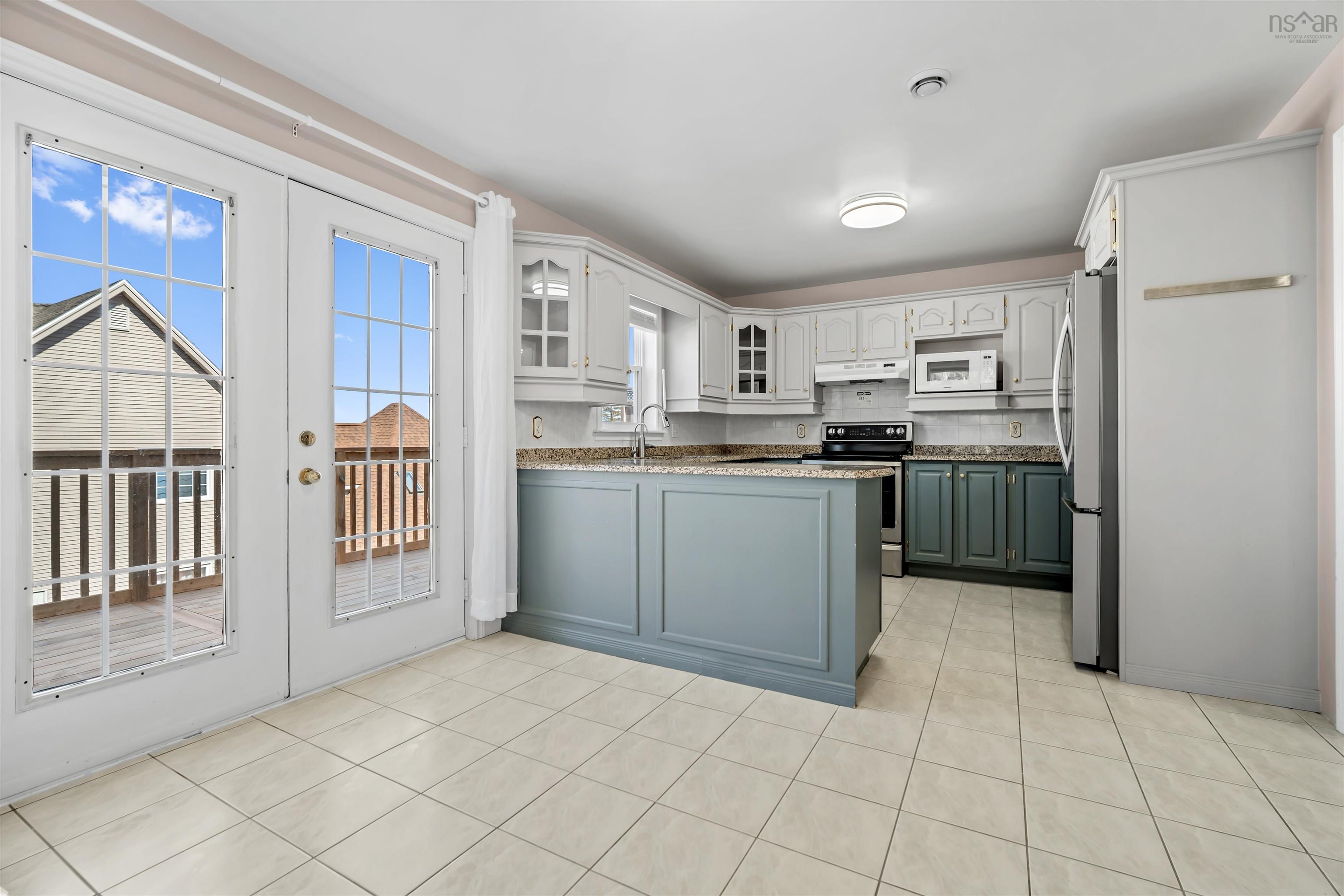 $670,000.00: 6 Binnacle Court, Bedford