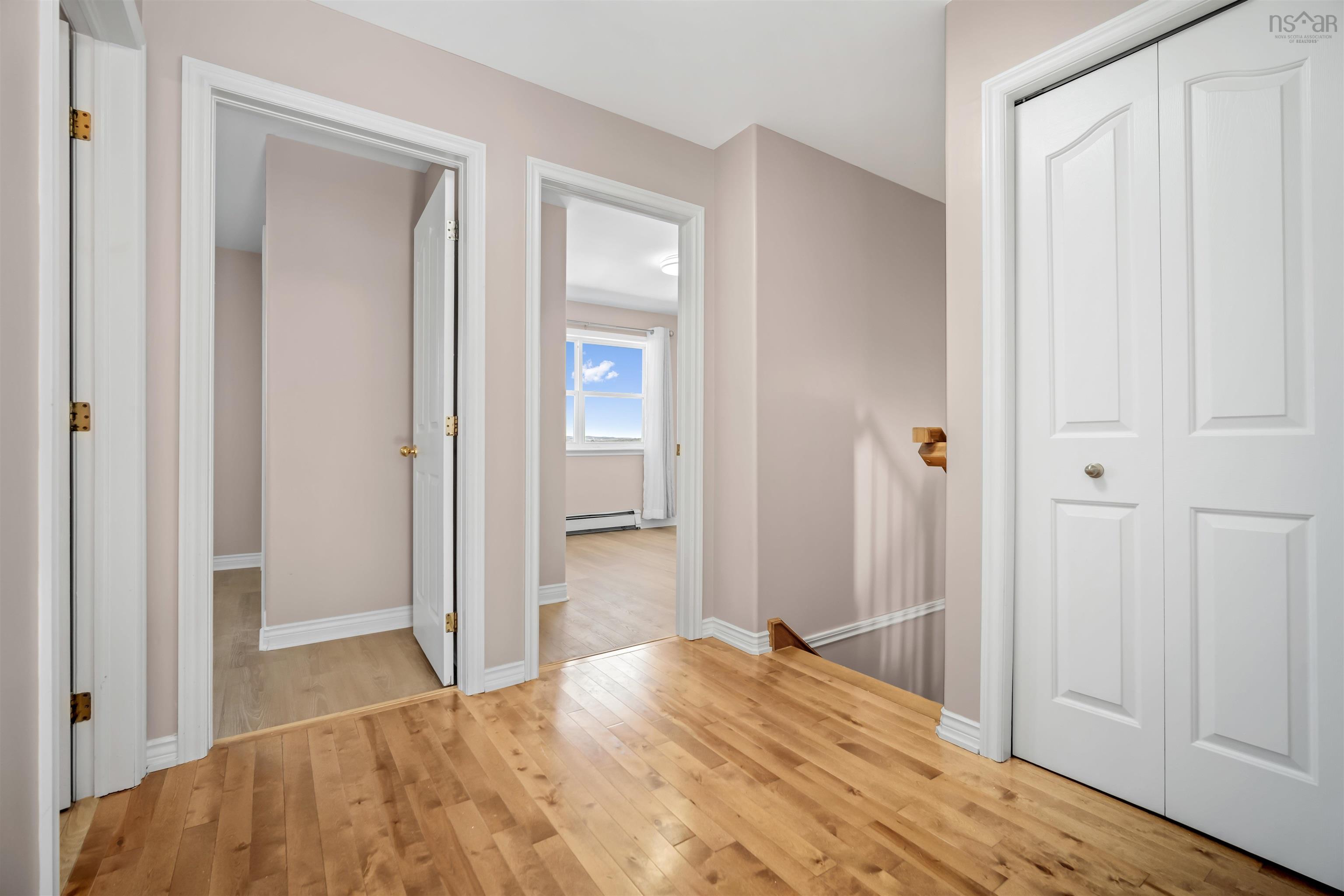 $670,000.00: 6 Binnacle Court, Bedford