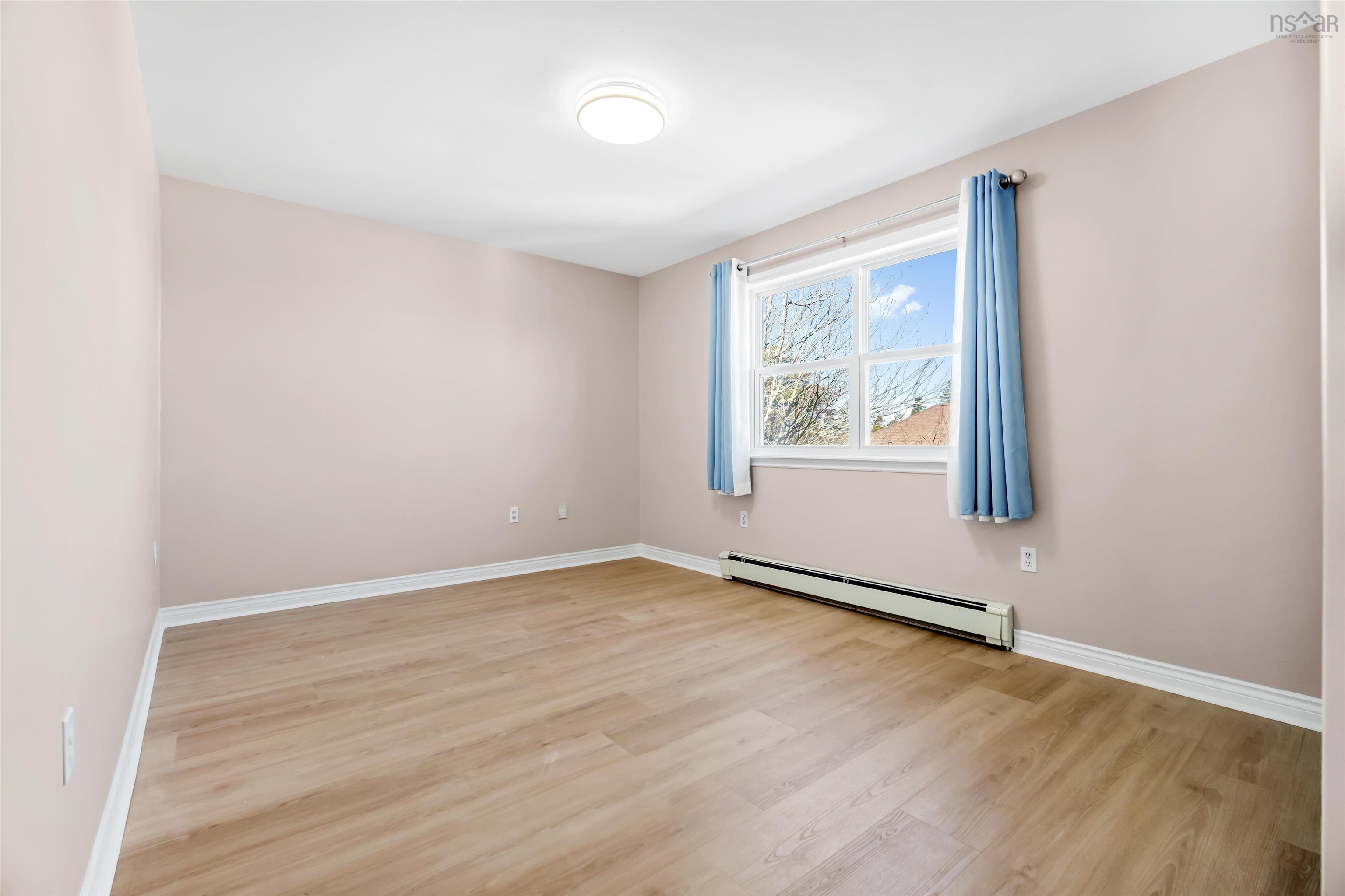 $670,000.00: 6 Binnacle Court, Bedford