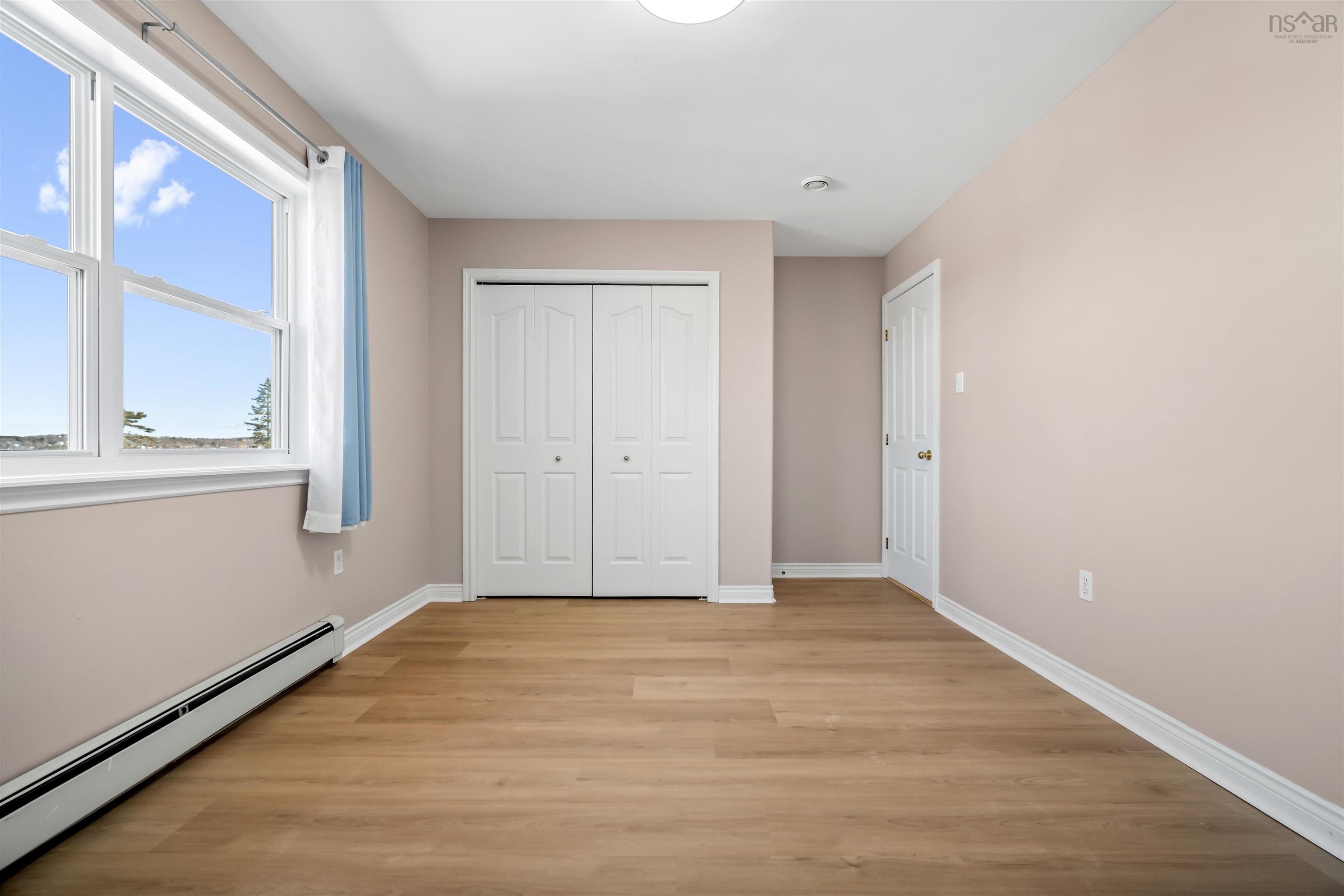 $670,000.00: 6 Binnacle Court, Bedford