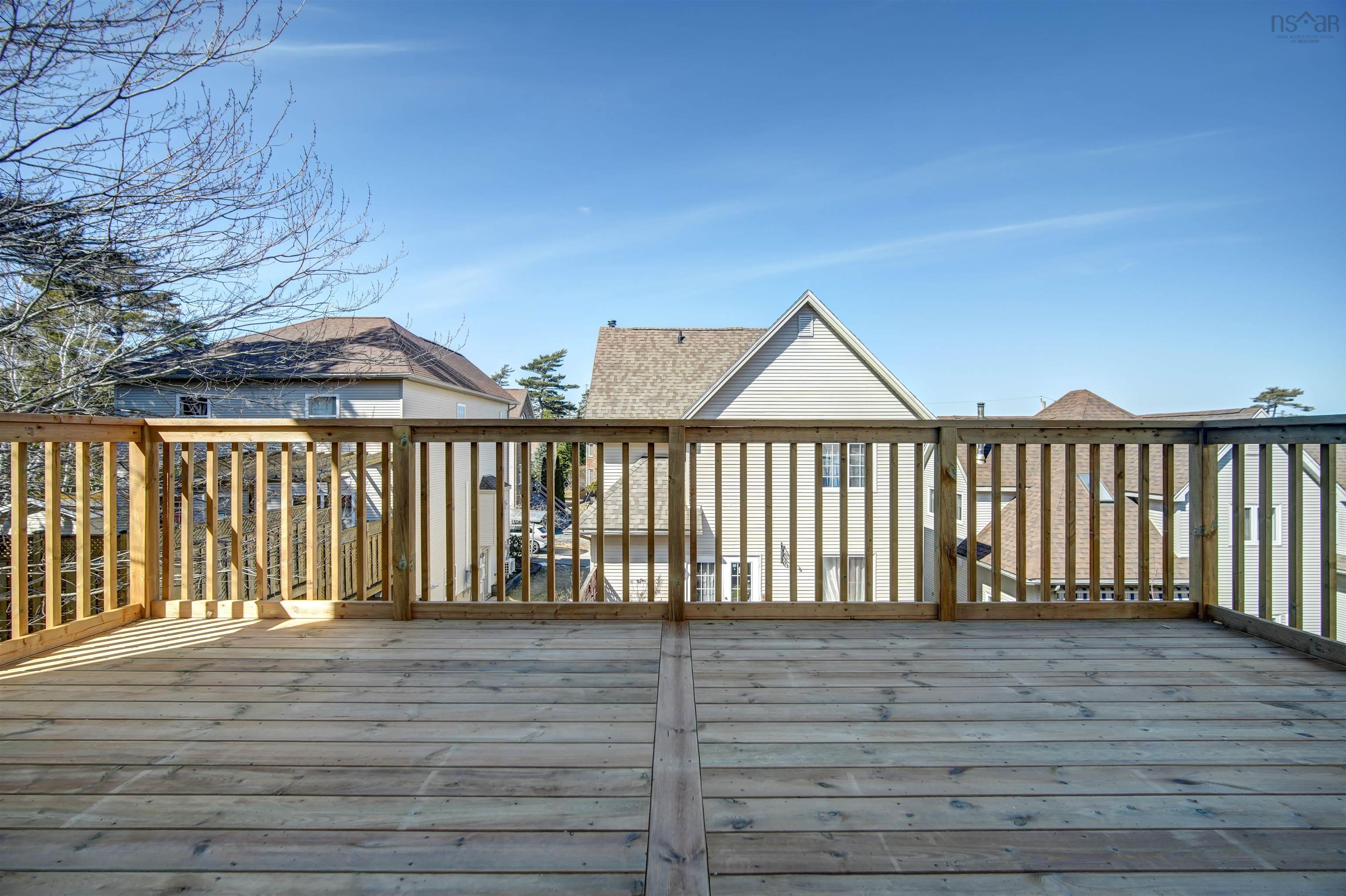 $670,000.00: 6 Binnacle Court, Bedford