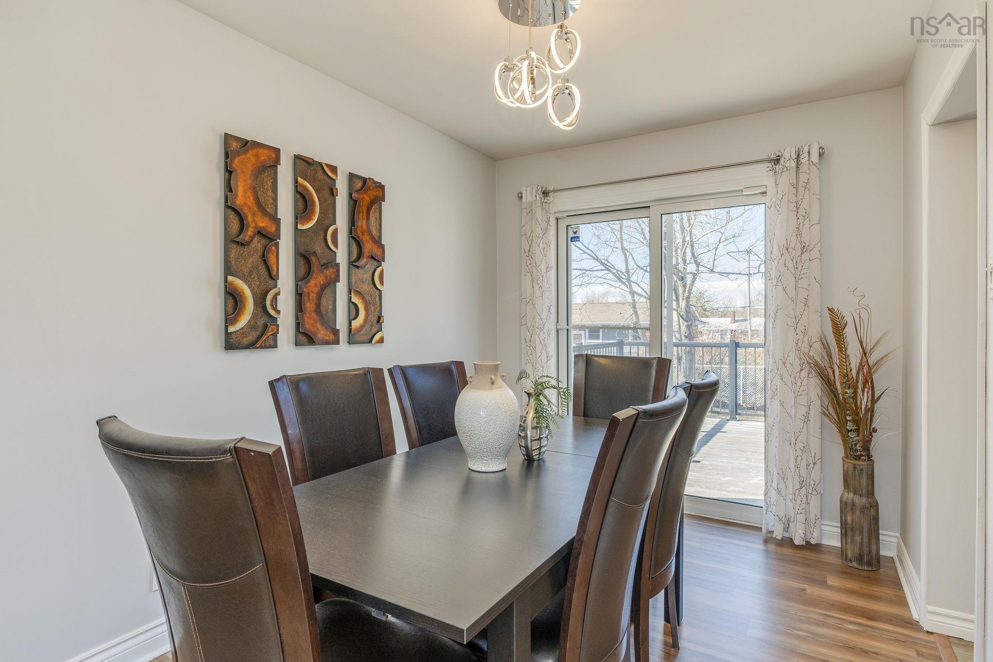 $539,900.00: 56 Ellenvale Avenue, Dartmouth