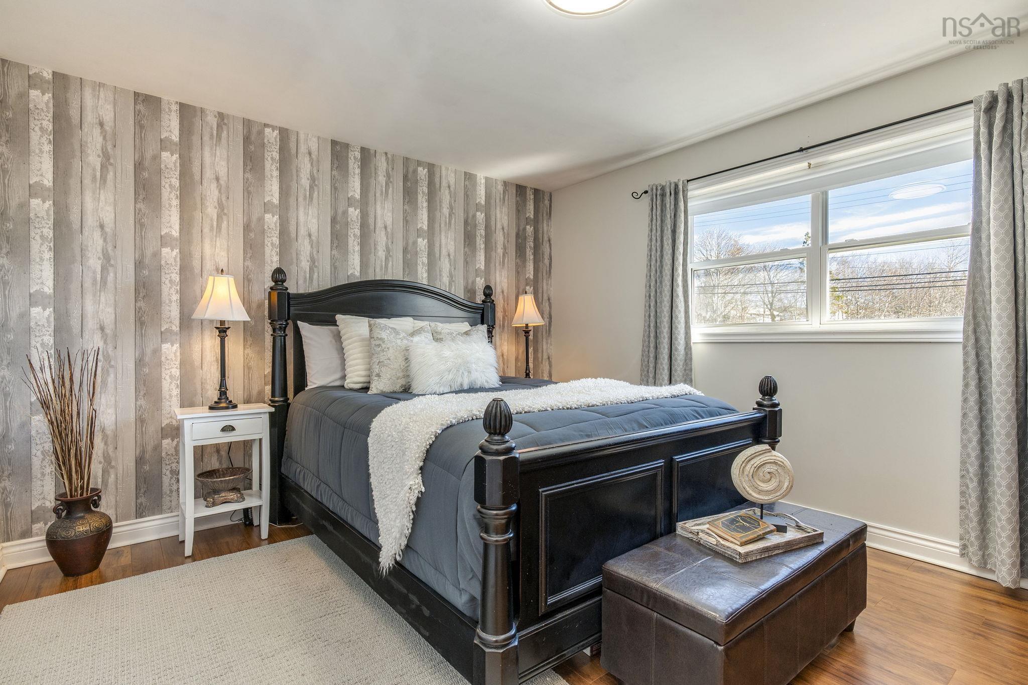 $539,900.00: 56 Ellenvale Avenue, Dartmouth