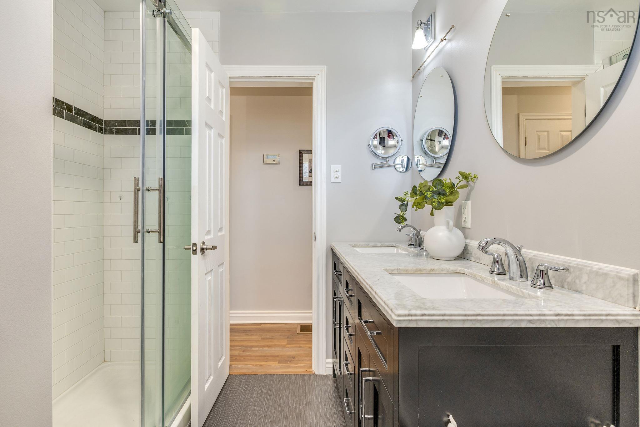 $539,900.00: 56 Ellenvale Avenue, Dartmouth