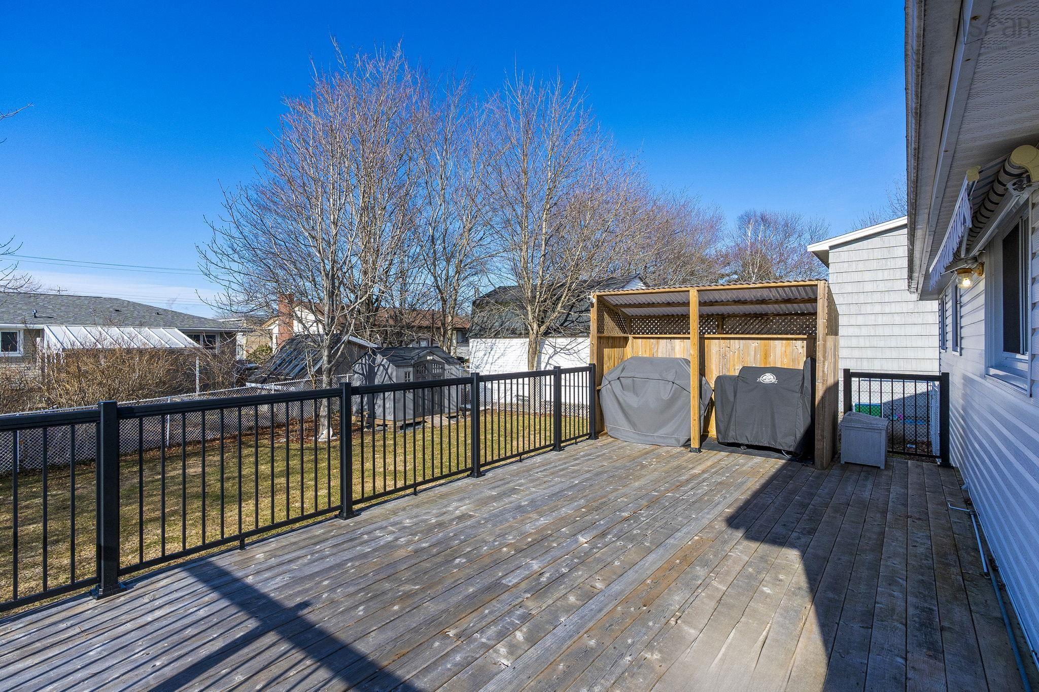 $539,900.00: 56 Ellenvale Avenue, Dartmouth