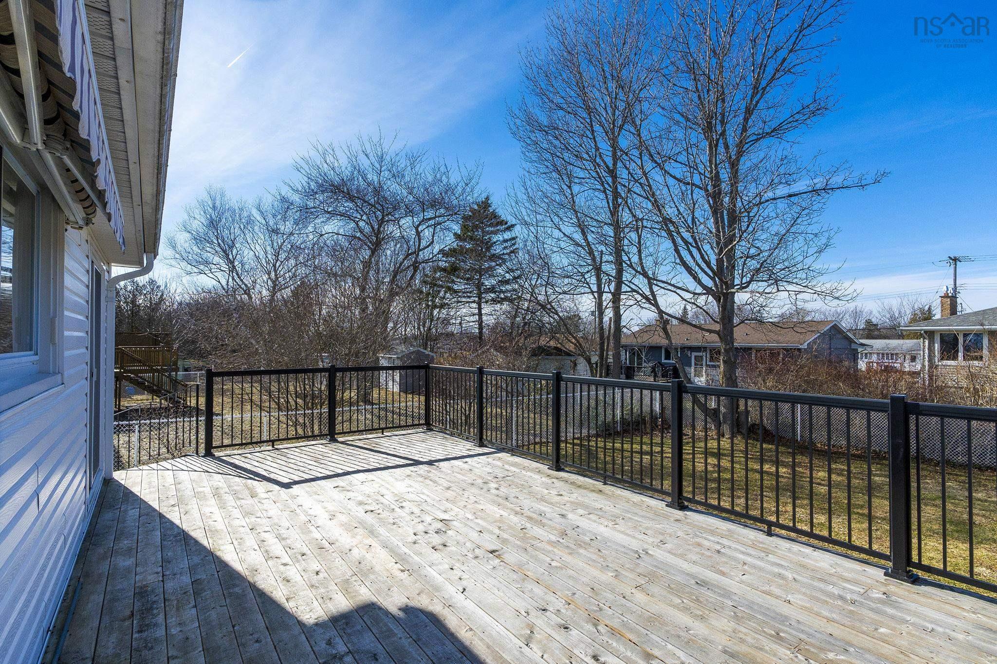 $539,900.00: 56 Ellenvale Avenue, Dartmouth