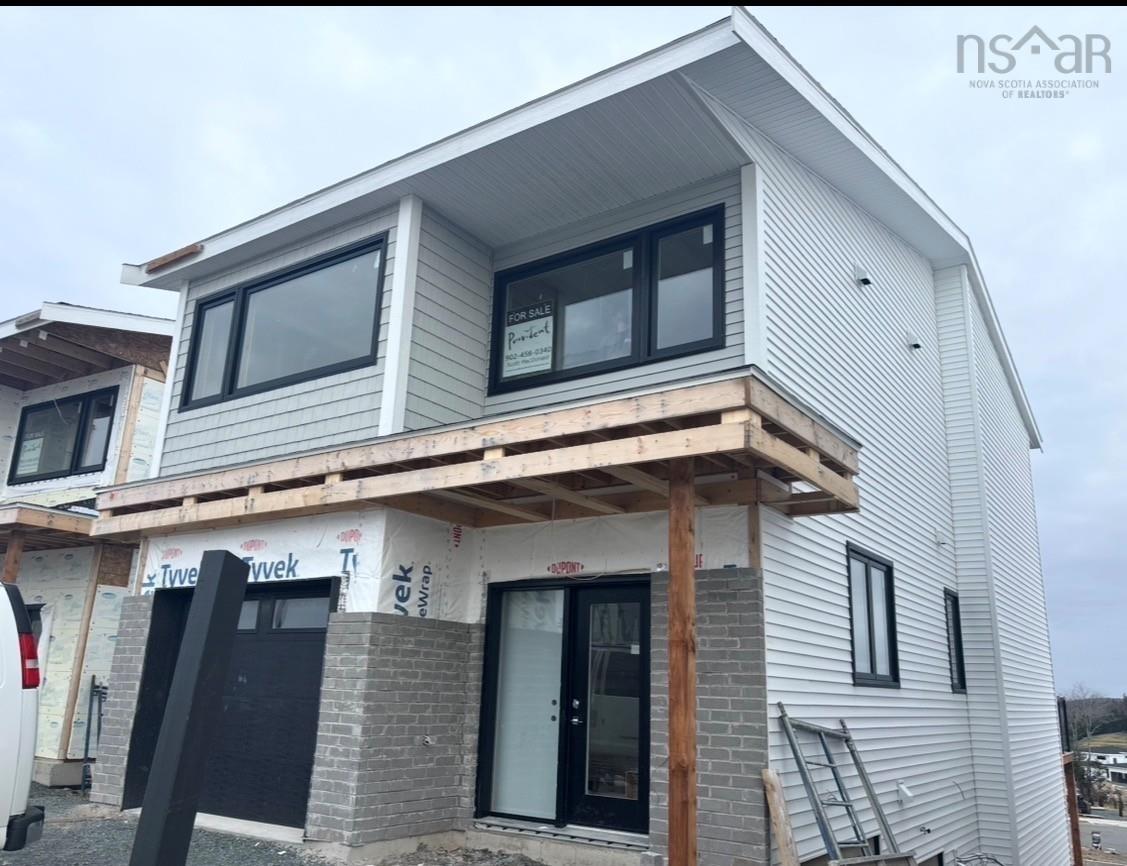 $779,900.00: 207 Brunello Boulevard, Brunello Estates