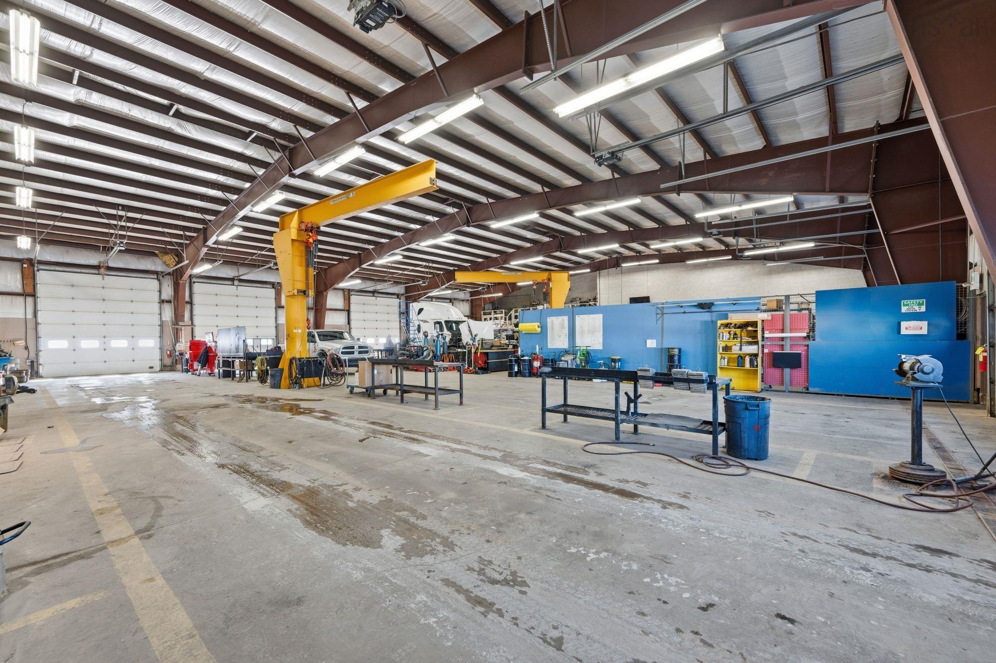 $2,200,000.00: 1027 Barker Lane, Westville