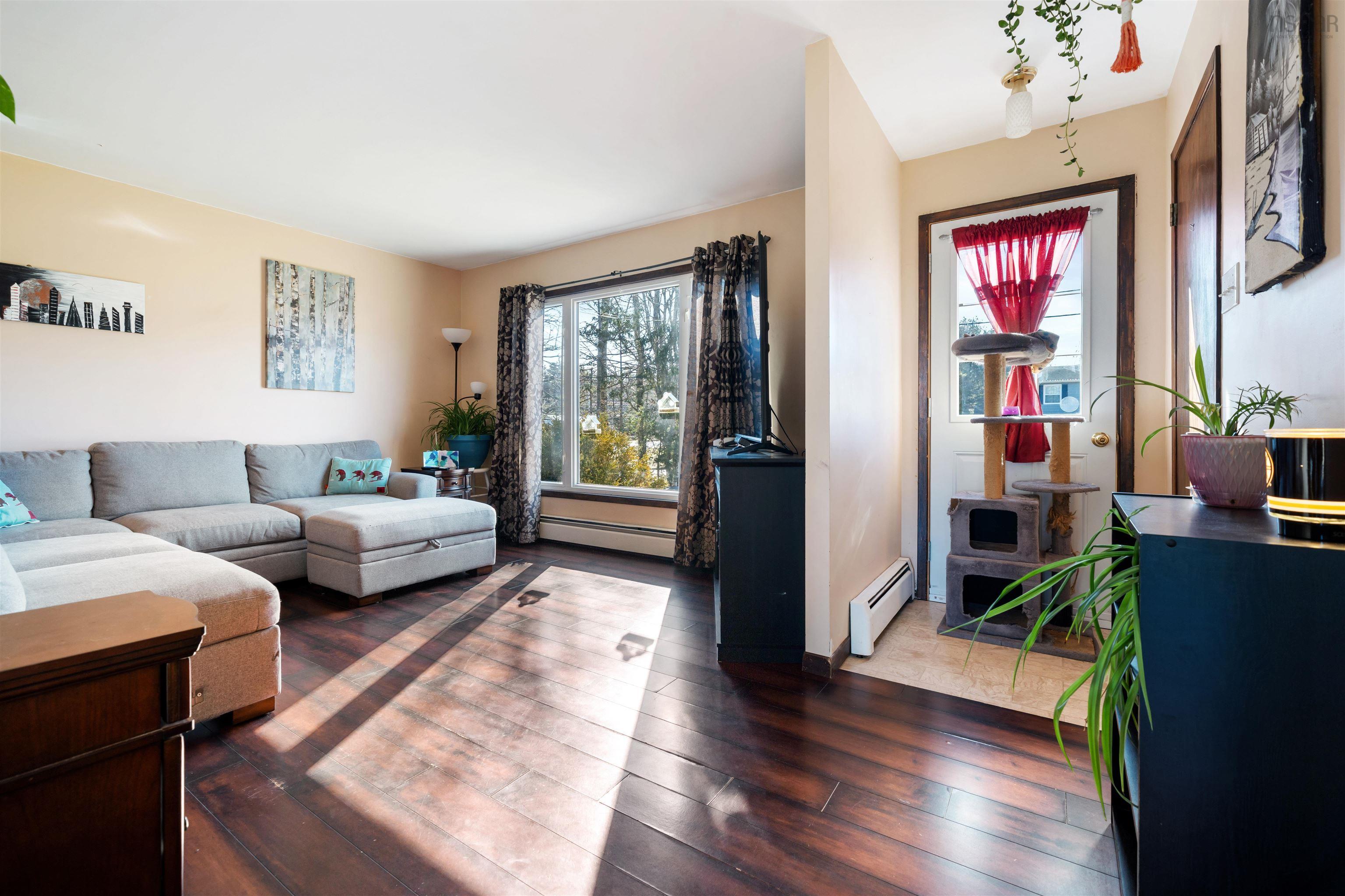 $369,900.00: 20 MONTERY Drive, Salmon River