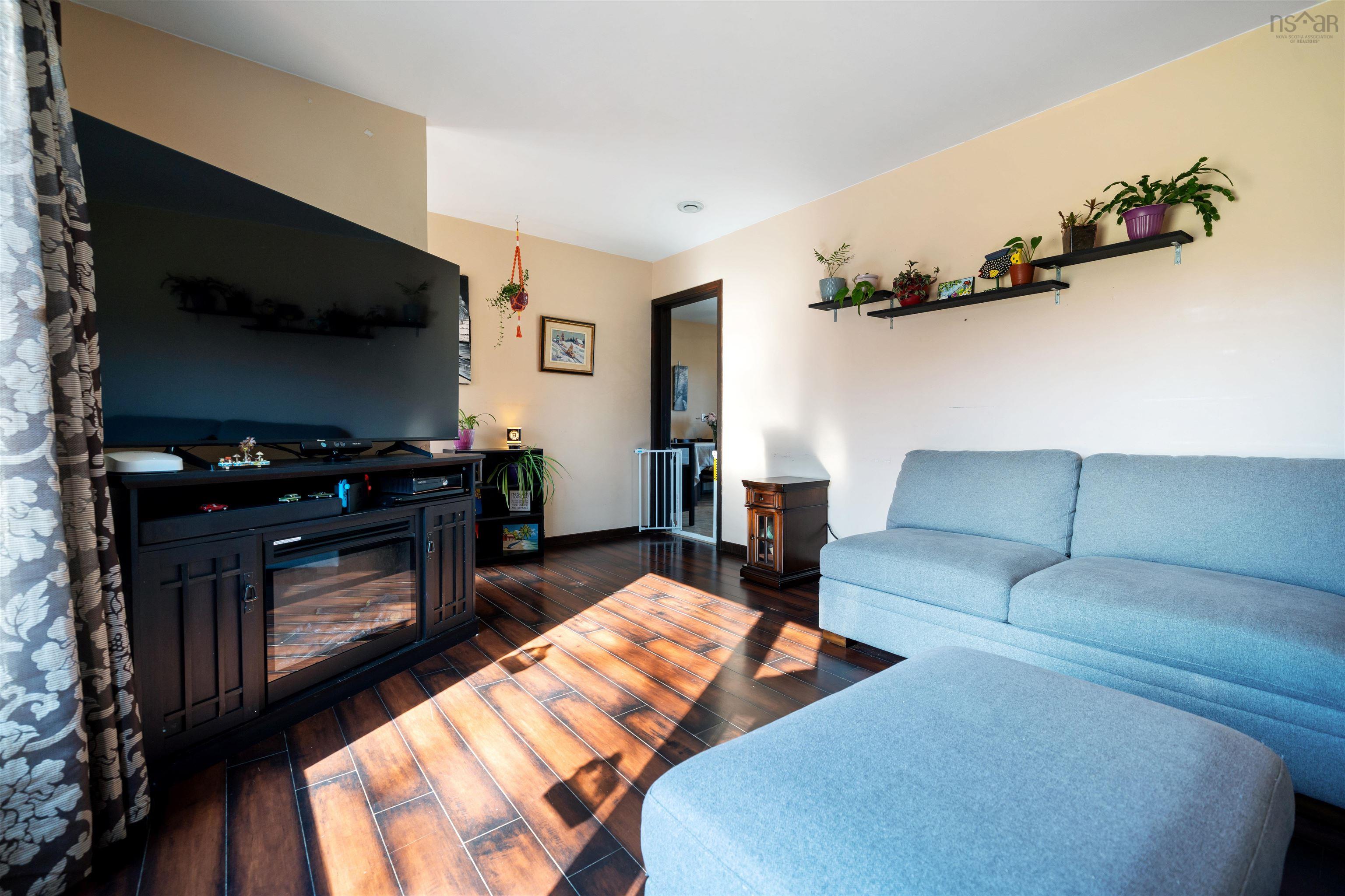 $369,900.00: 20 MONTERY Drive, Salmon River