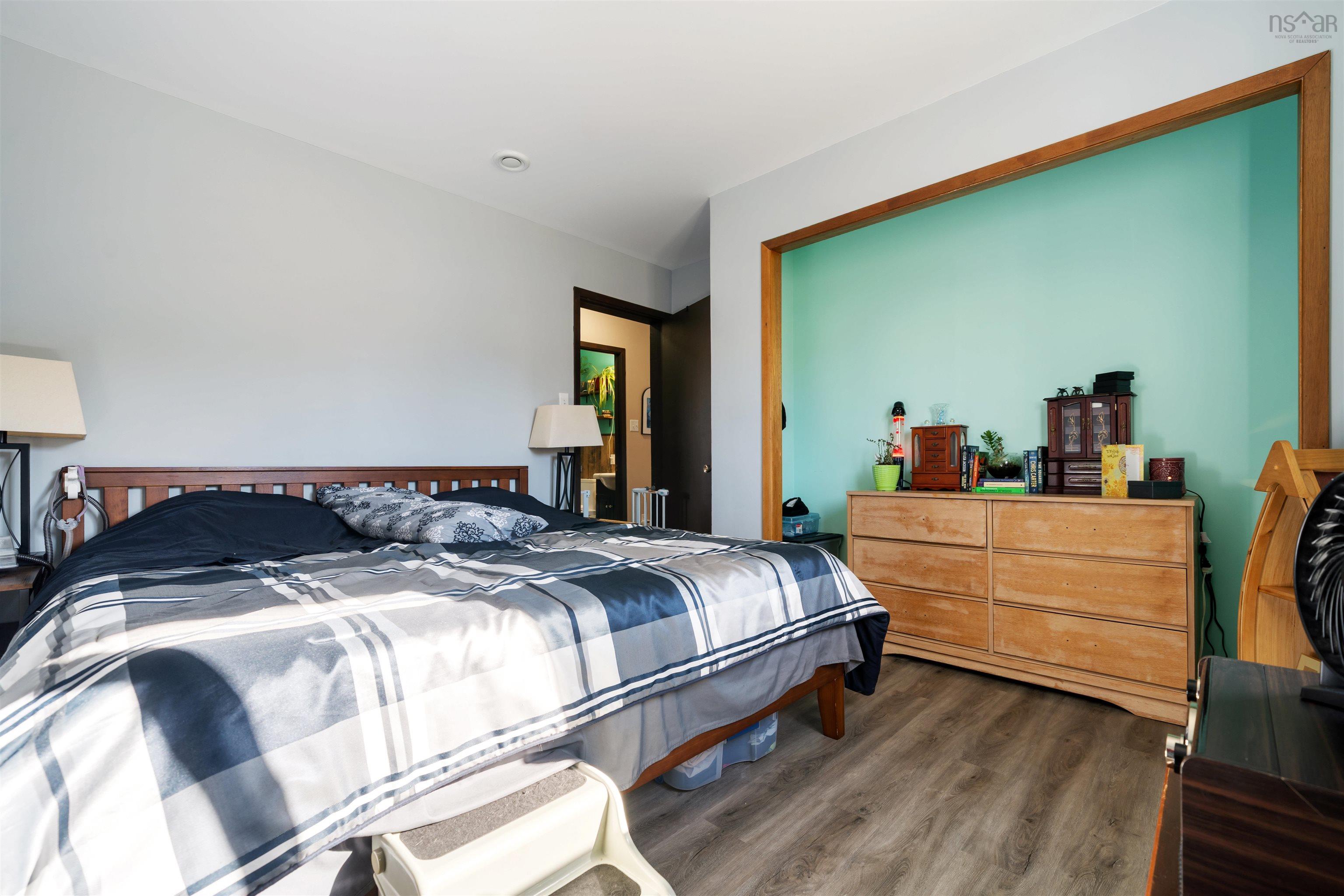 $369,900.00: 20 MONTERY Drive, Salmon River