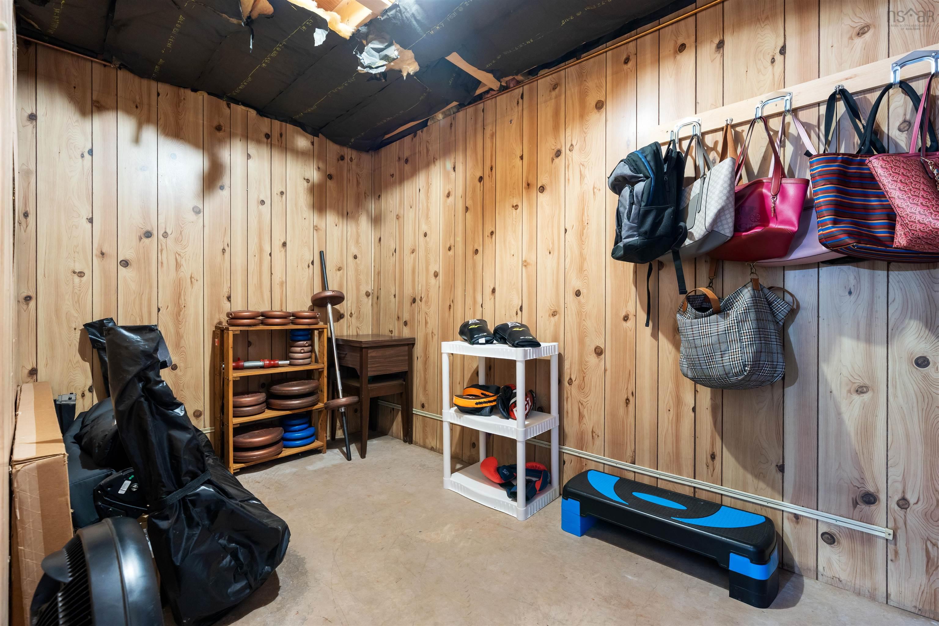 $369,900.00: 20 MONTERY Drive, Salmon River