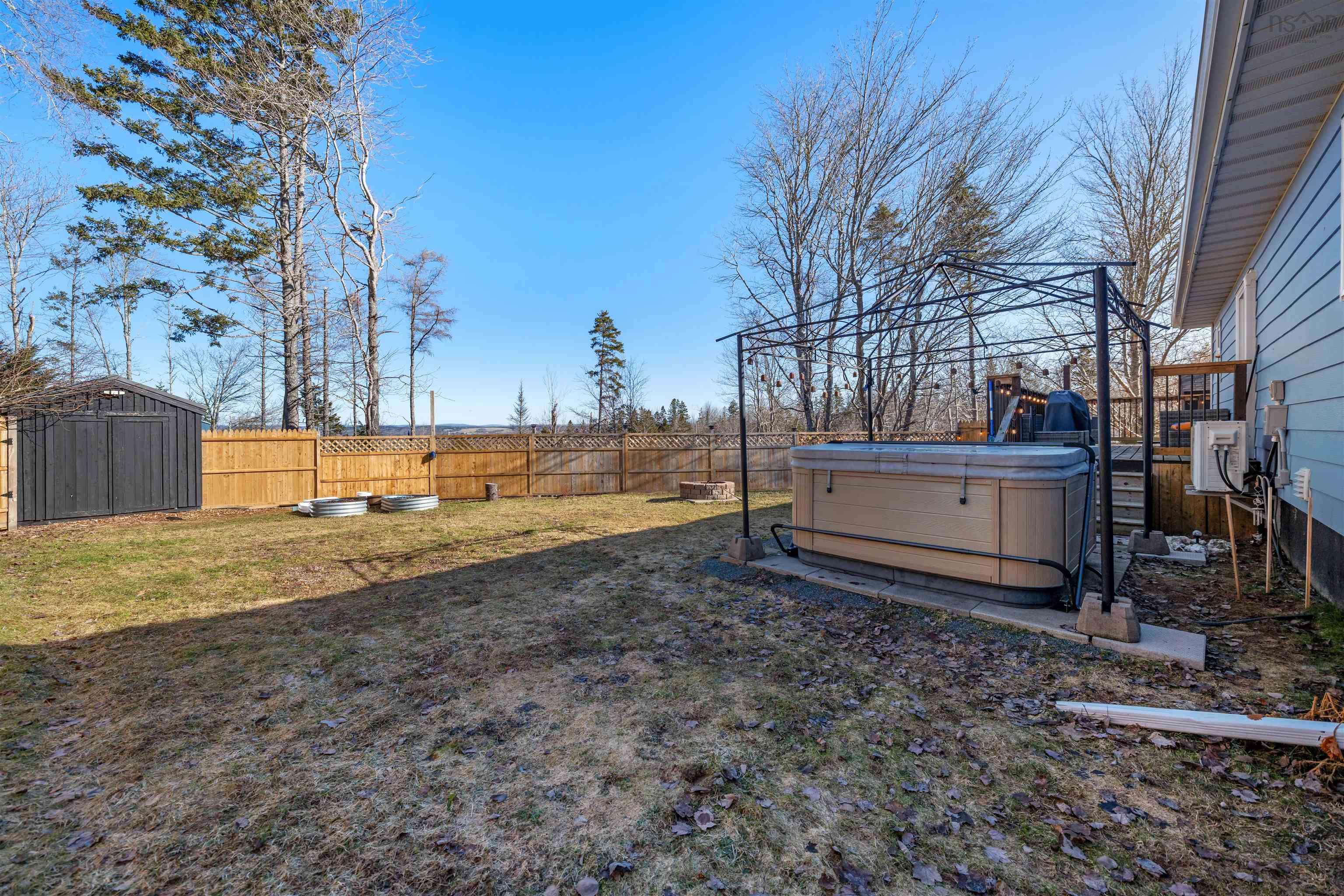 $369,900.00: 20 MONTERY Drive, Salmon River