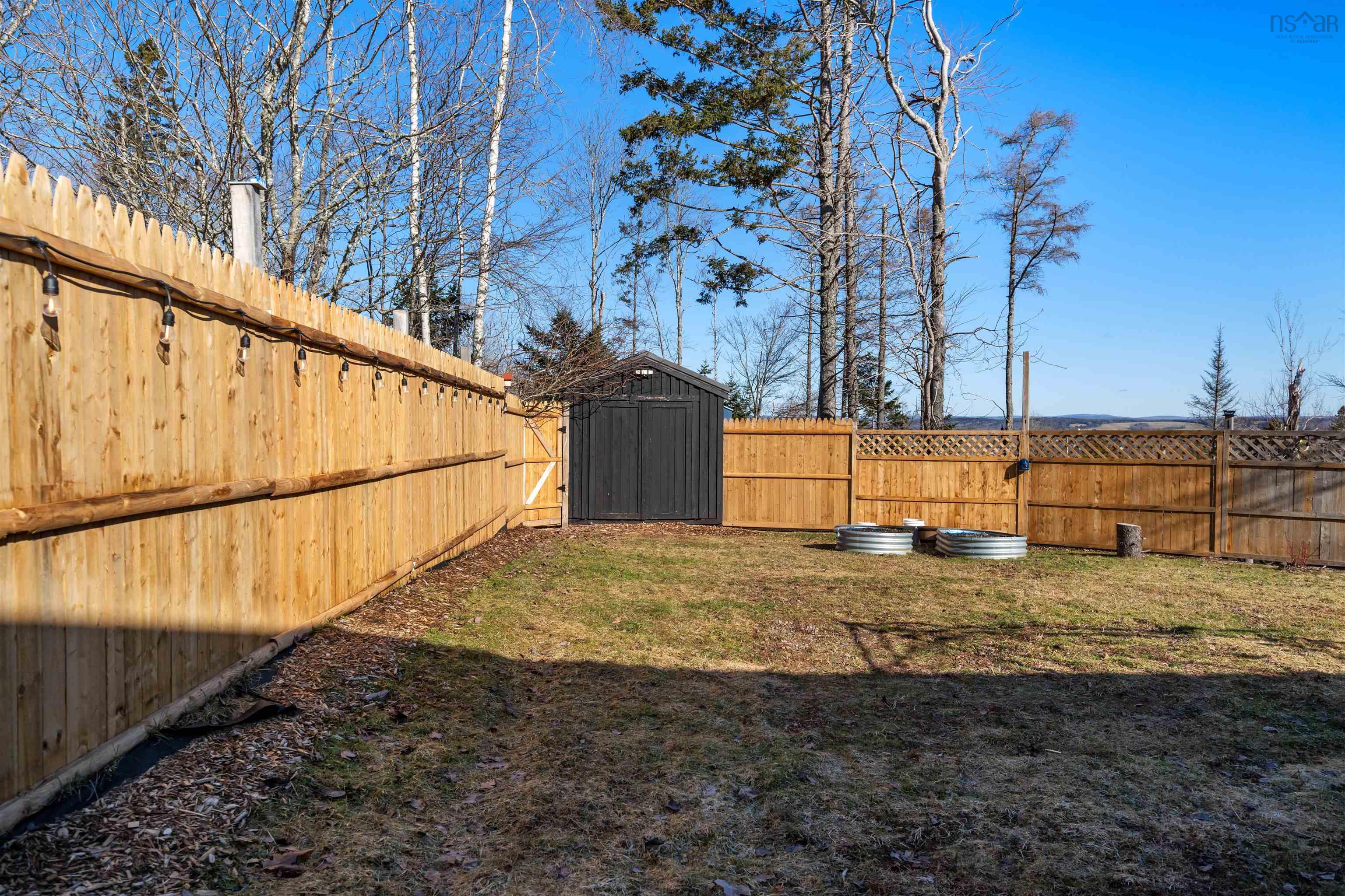 $369,900.00: 20 MONTERY Drive, Salmon River