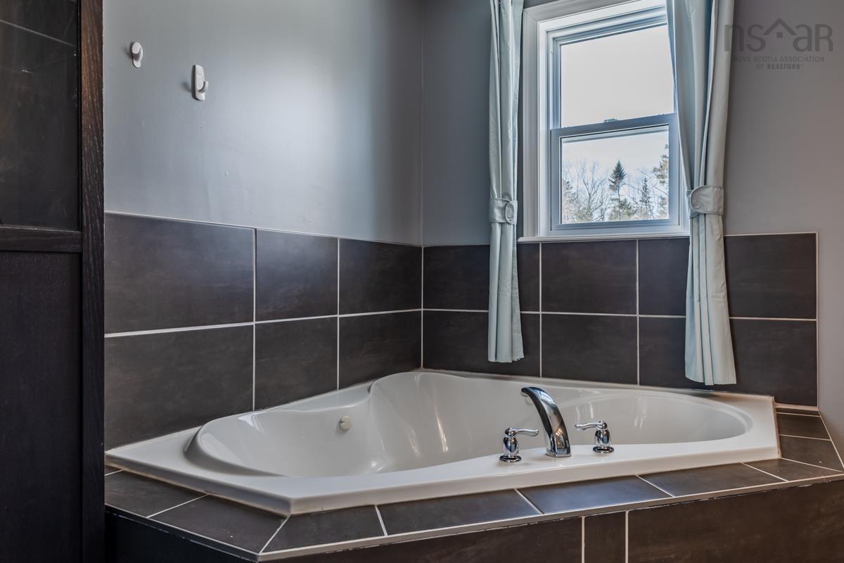 $629,000.00: 259 LAKECREST Drive, Mount Uniacke